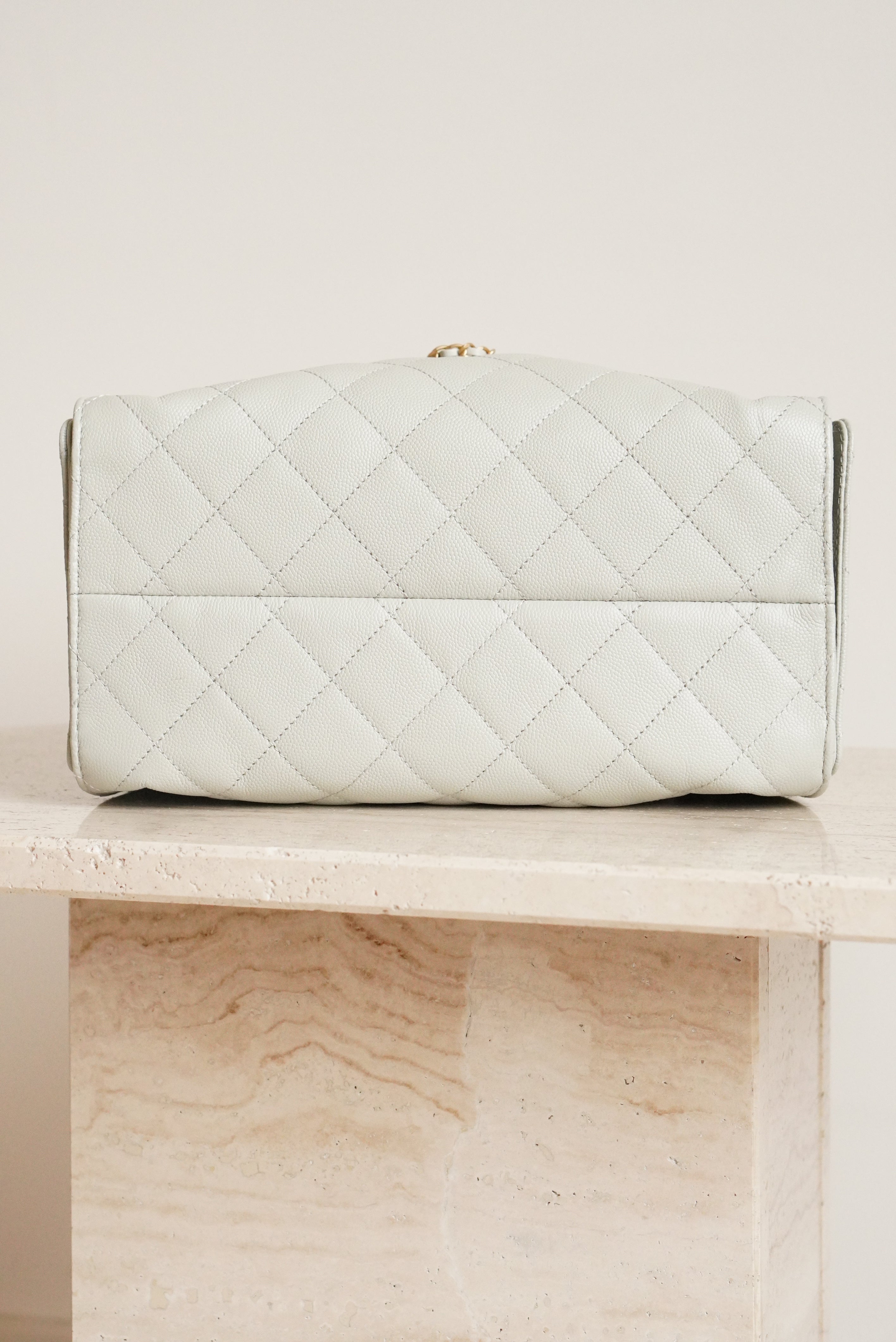 CHANEL 25 SMALL | PASTEL GREEN