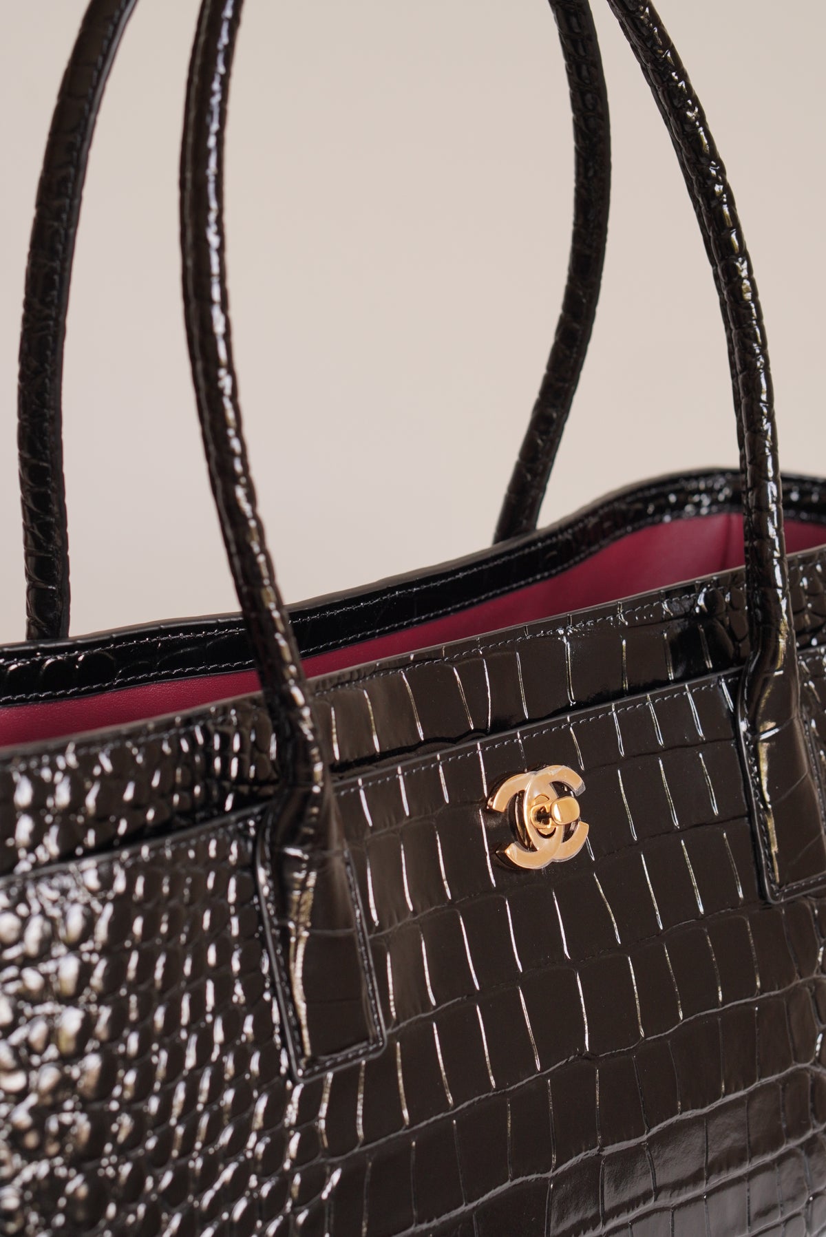CHANEL 26S SMALL TOTE  | BLACK