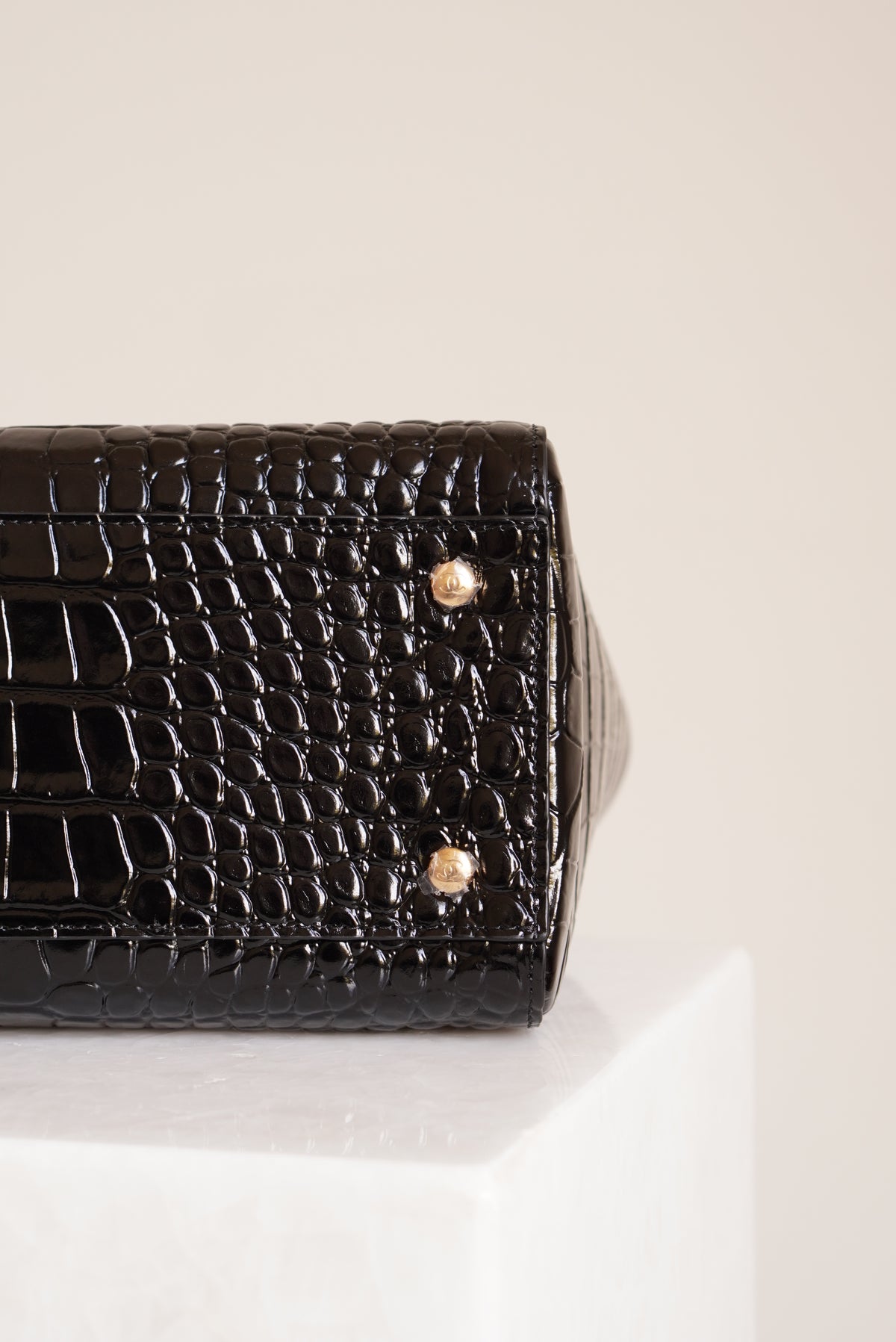 CHANEL 26S SMALL TOTE  | BLACK