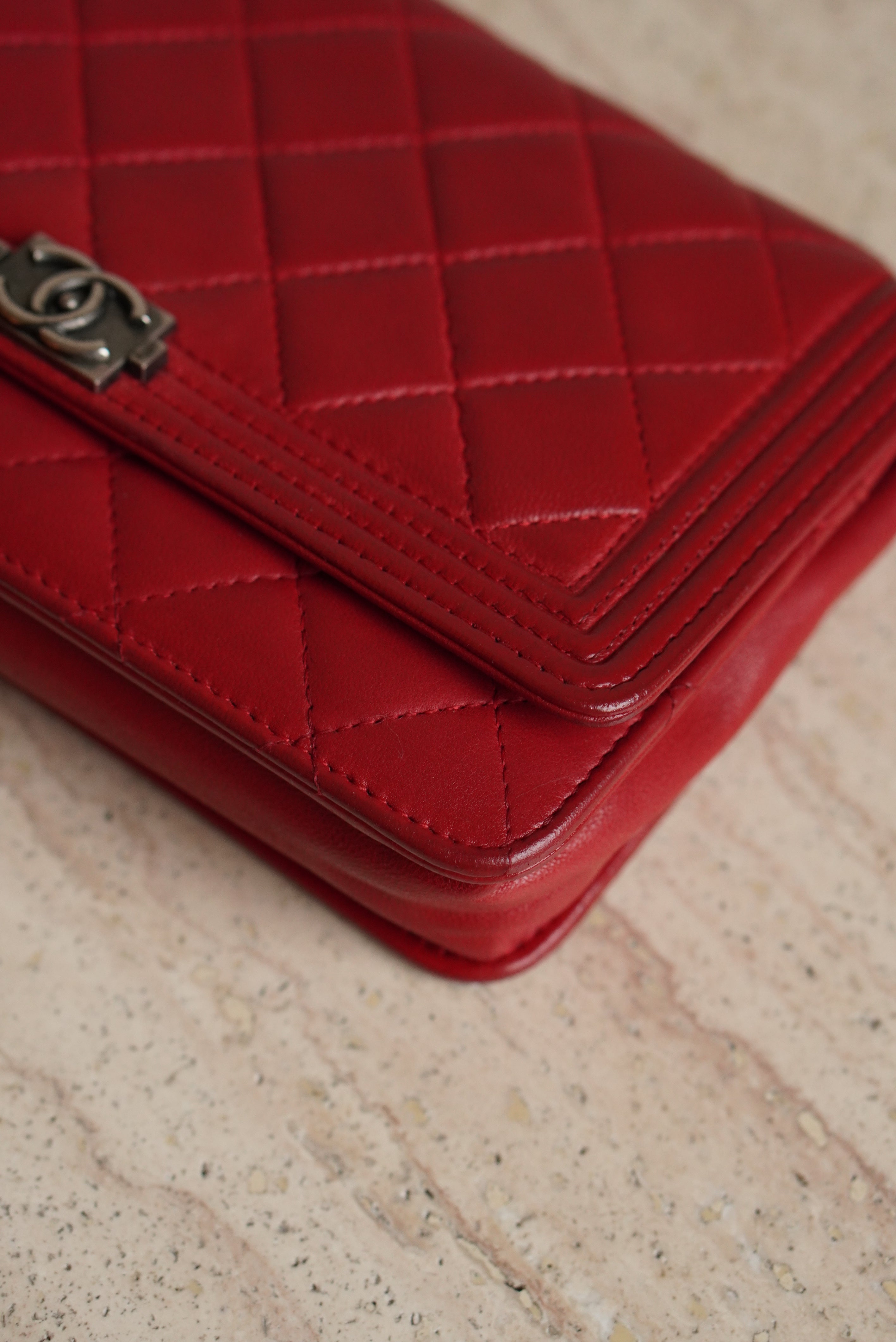 CHANEL BOY WALLET ON CHAIN