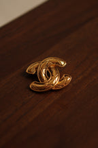 CHANEL BROOCH CC