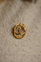CHANEL BROOCH OVAL