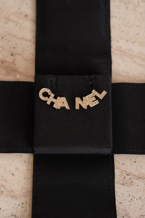 CHANEL EARRINGS A19 B