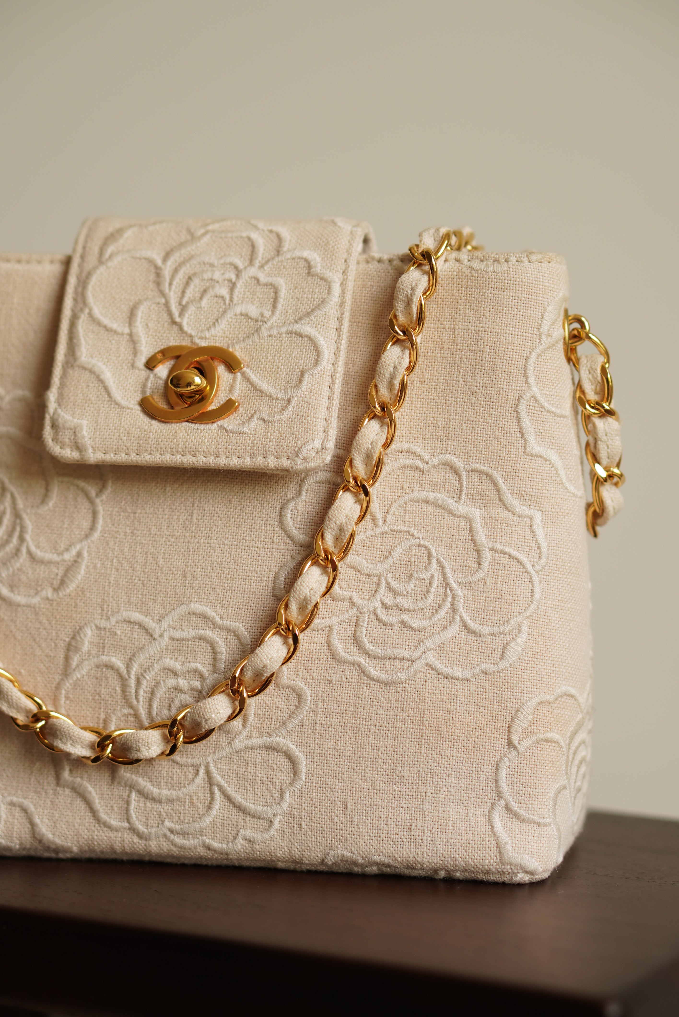 CHANEL CAMELLIA TURNLOCK SMALL