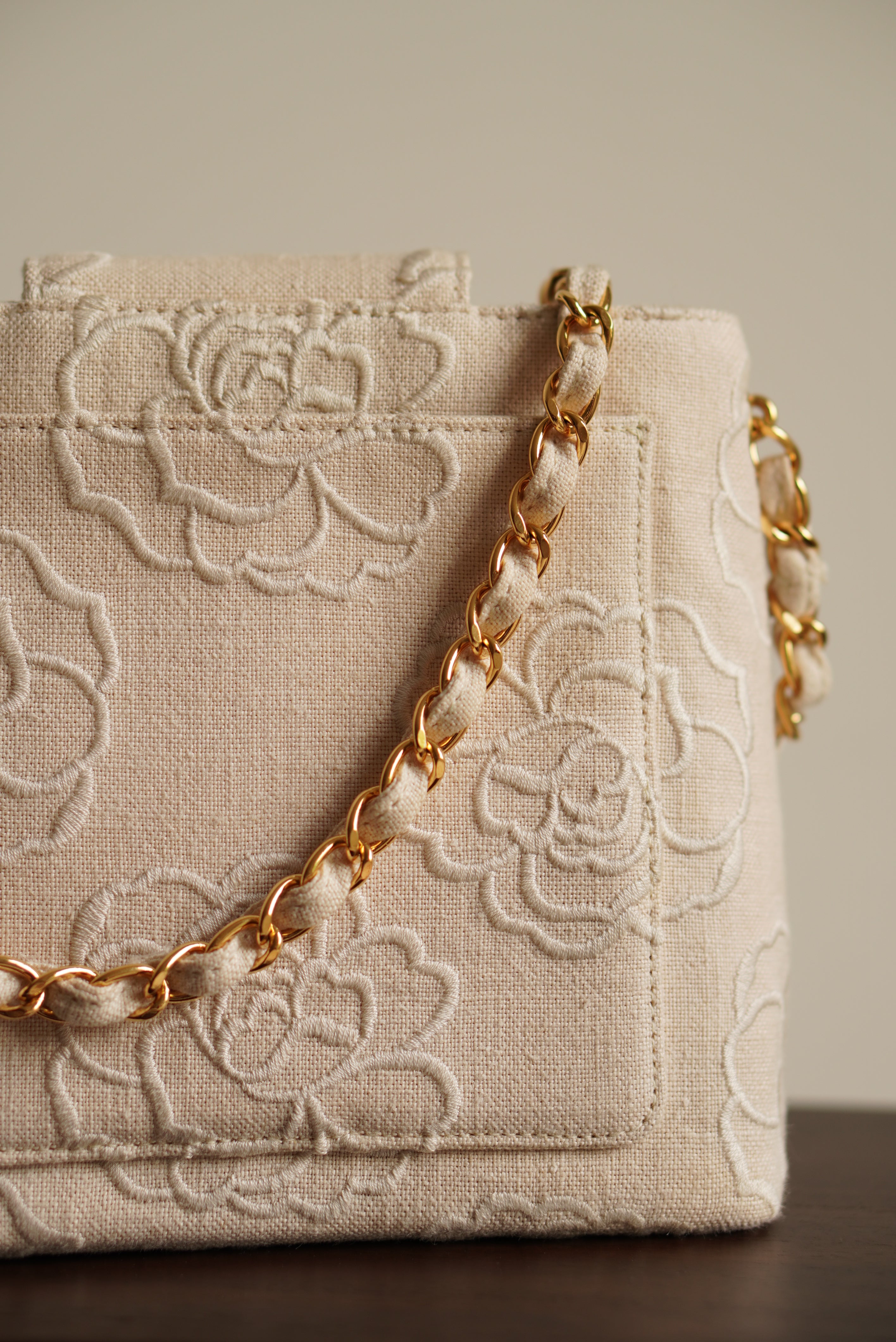 CHANEL CAMELLIA TURNLOCK SMALL