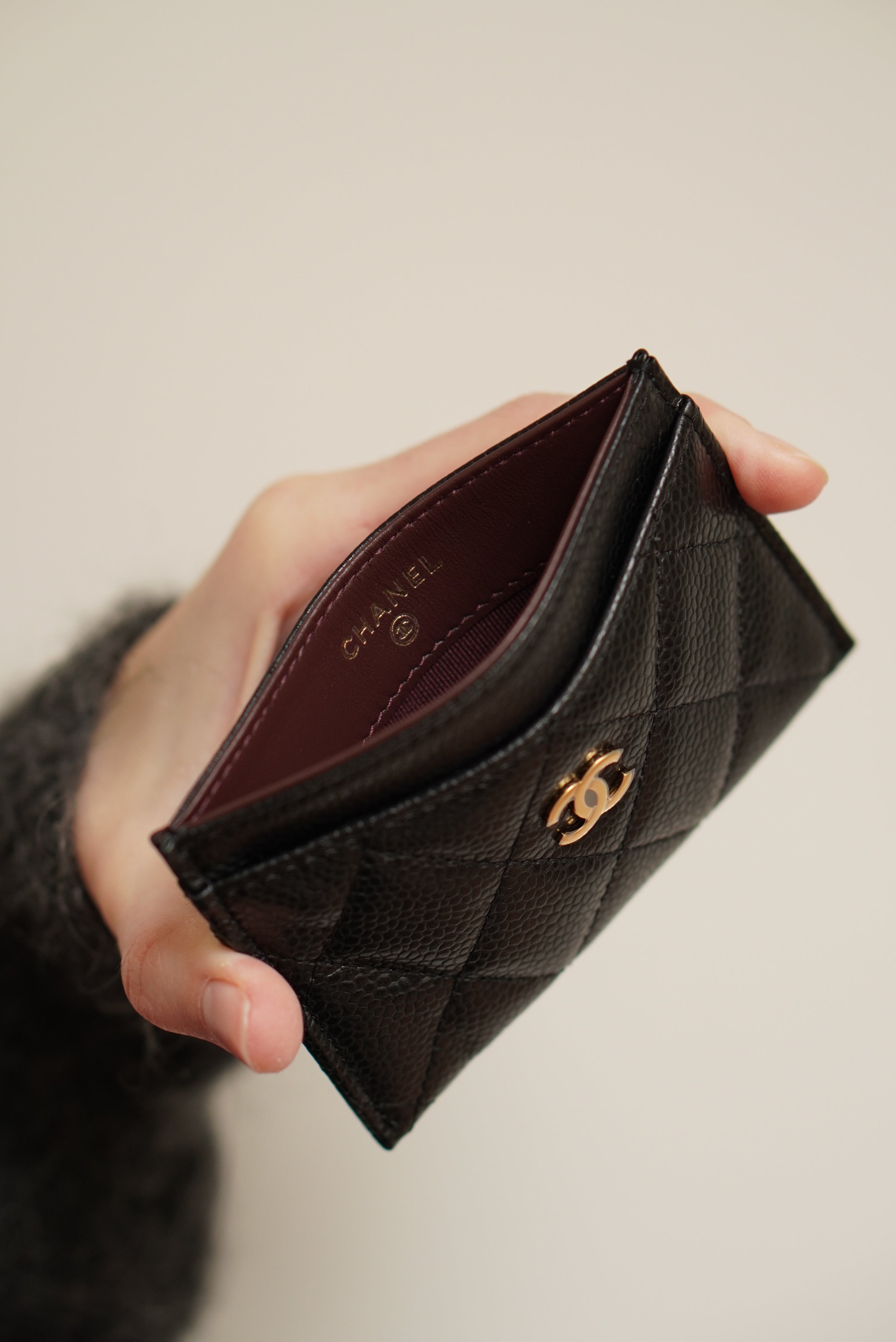 CHANEL CLASSIC CARD HOLDER | BLACK