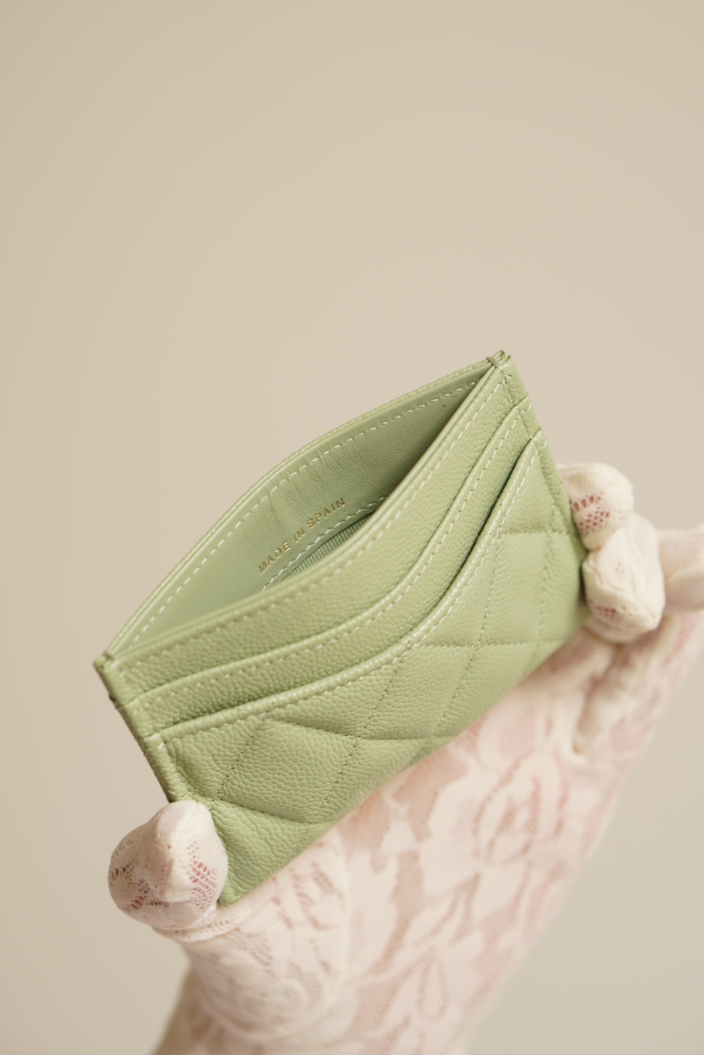 CHANEL CARD HOLDER | LIGHT GREEN