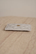 CHANEL CLASSIC CARD HOLDER | LIGHT GREY