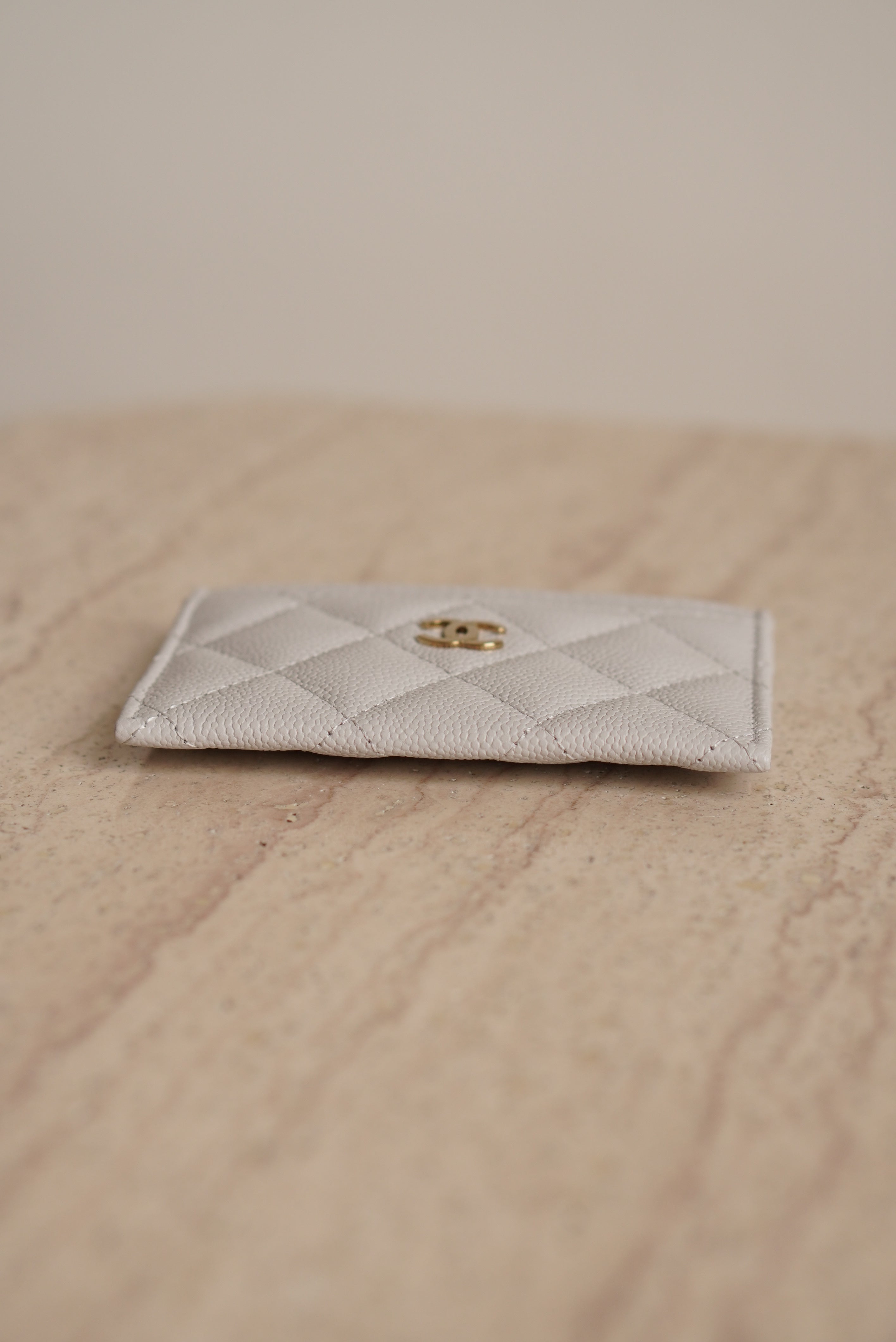CHANEL CLASSIC CARD HOLDER | LIGHT GREY