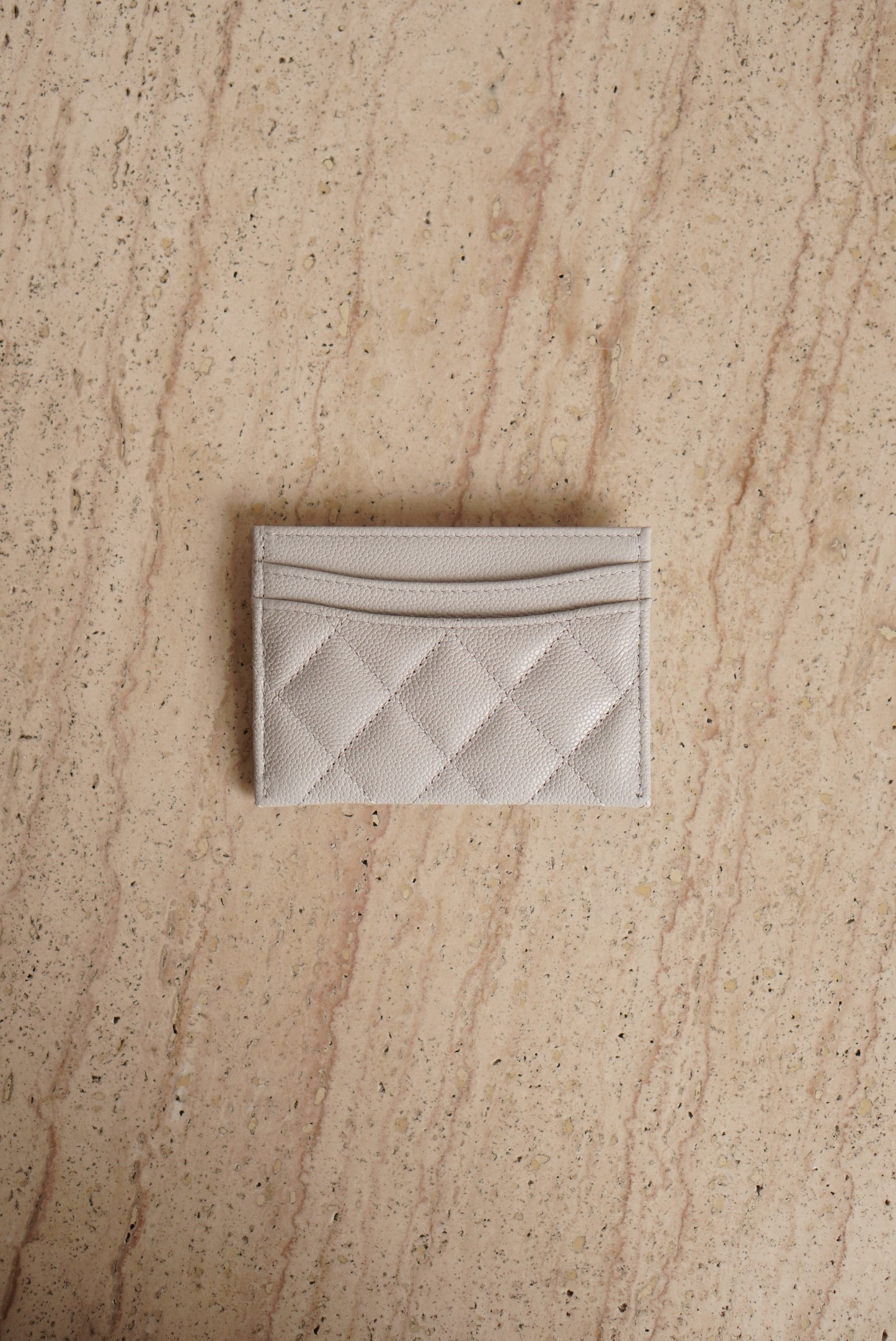CHANEL CARD HOLDER | LIGHT GREY
