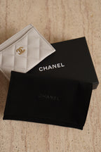 CHANEL CLASSIC CARD HOLDER | LIGHT GREY