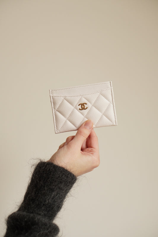 CHANEL CARD HOLDER | WHITE
