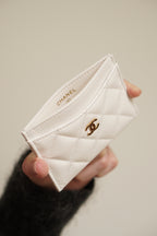 CHANEL CLASSIC CARD HOLDER | WHITE