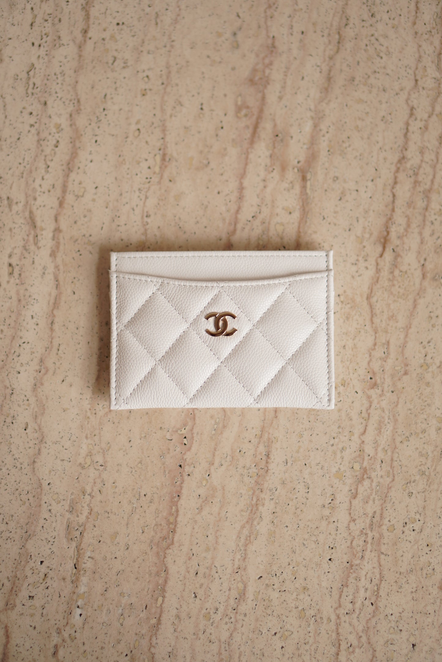 CHANEL CARD HOLDER | WHITE