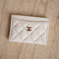 CHANEL CARD HOLDER | WHITE