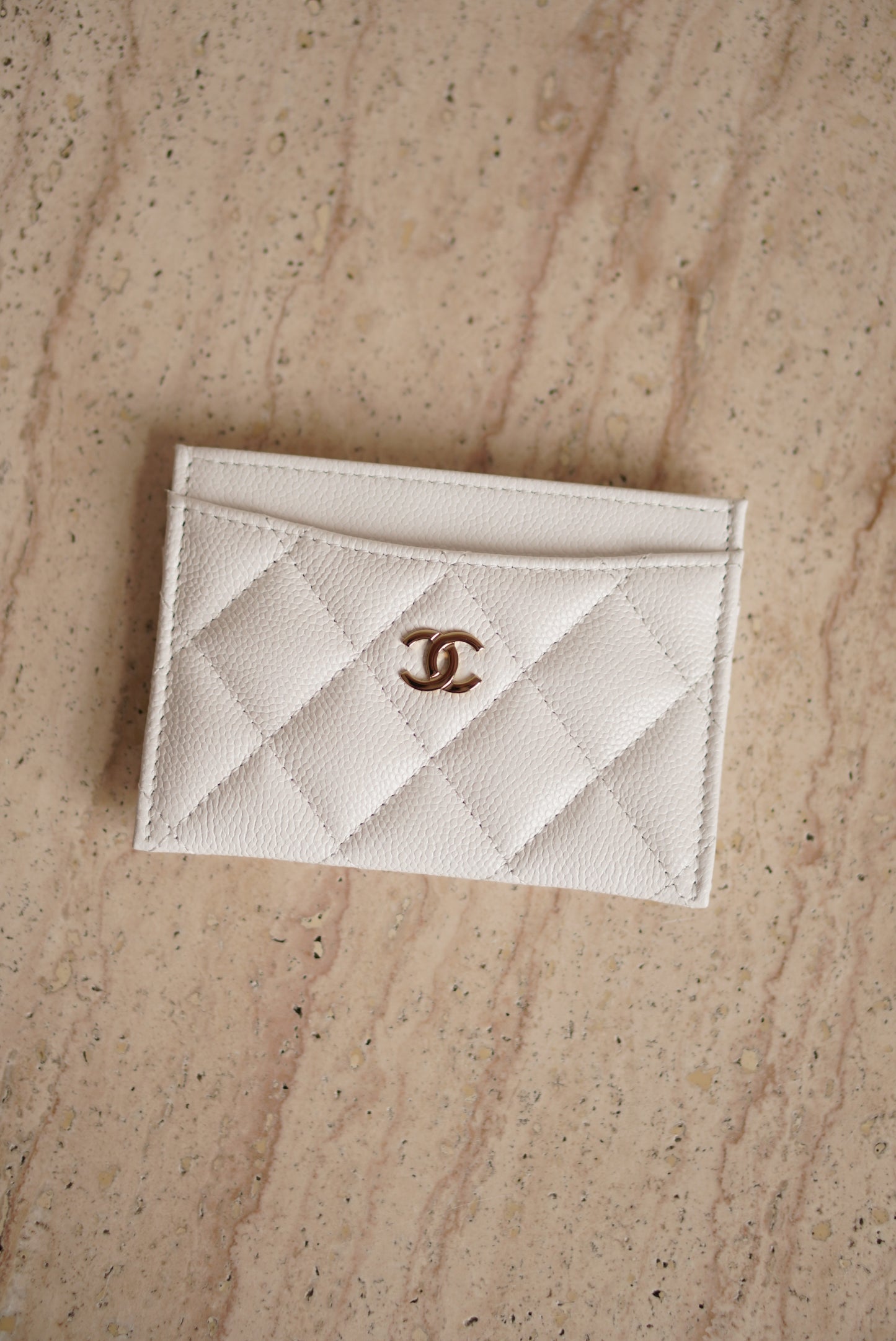 CHANEL CARD HOLDER | WHITE
