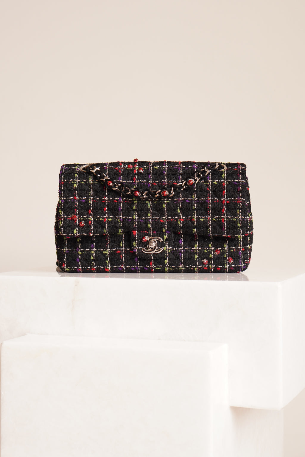 CHANEL CLASSIC 11P MEDIUM SINGLE FLAP LADY BUG | COLORFUL TWEED