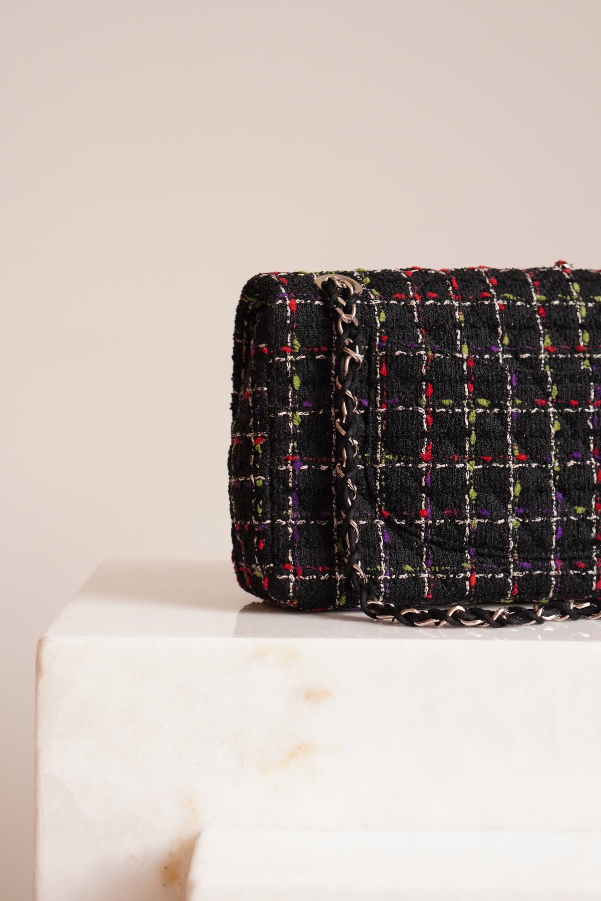 CHANEL CLASSIC 11P MEDIUM SINGLE FLAP LADY BUG | COLORFUL TWEED