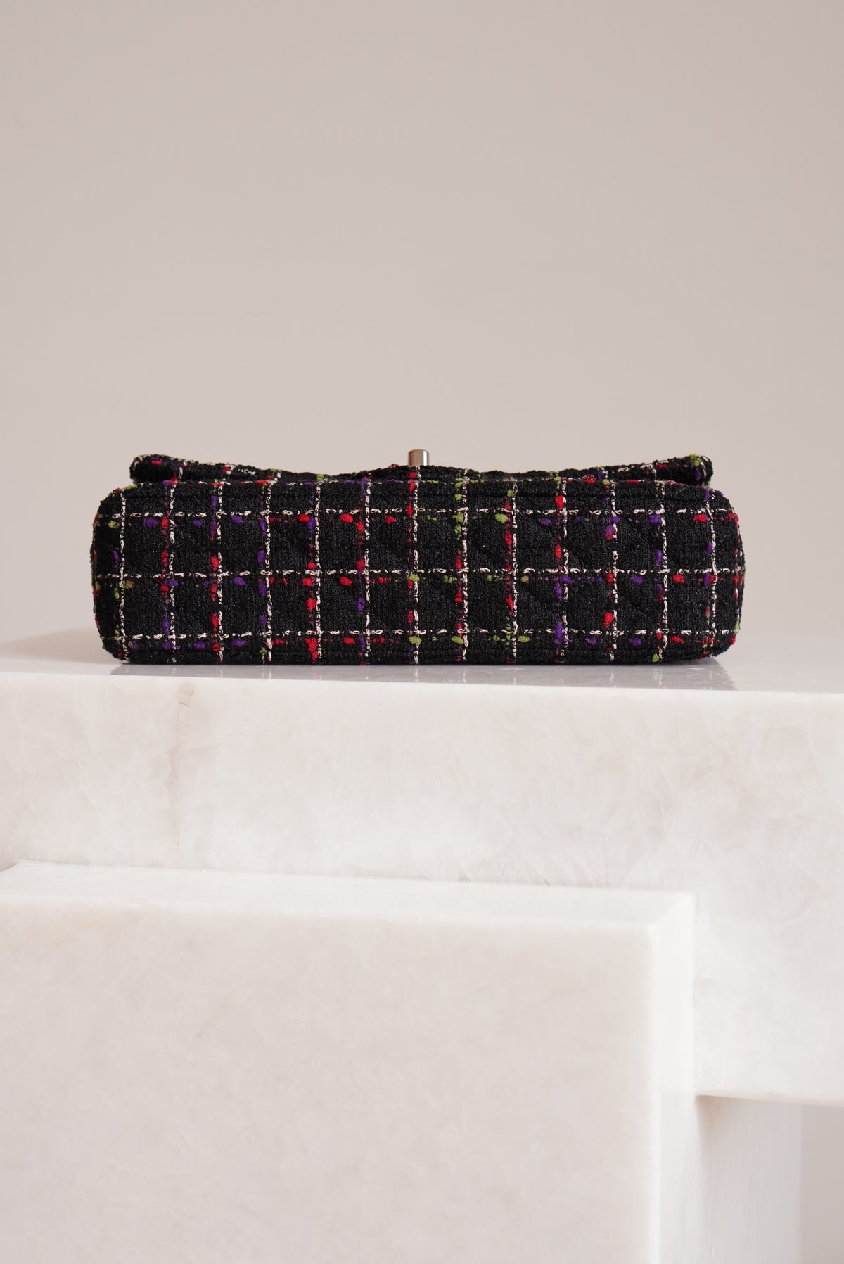 CHANEL CLASSIC 11P MEDIUM SINGLE FLAP LADY BUG | COLORFUL TWEED