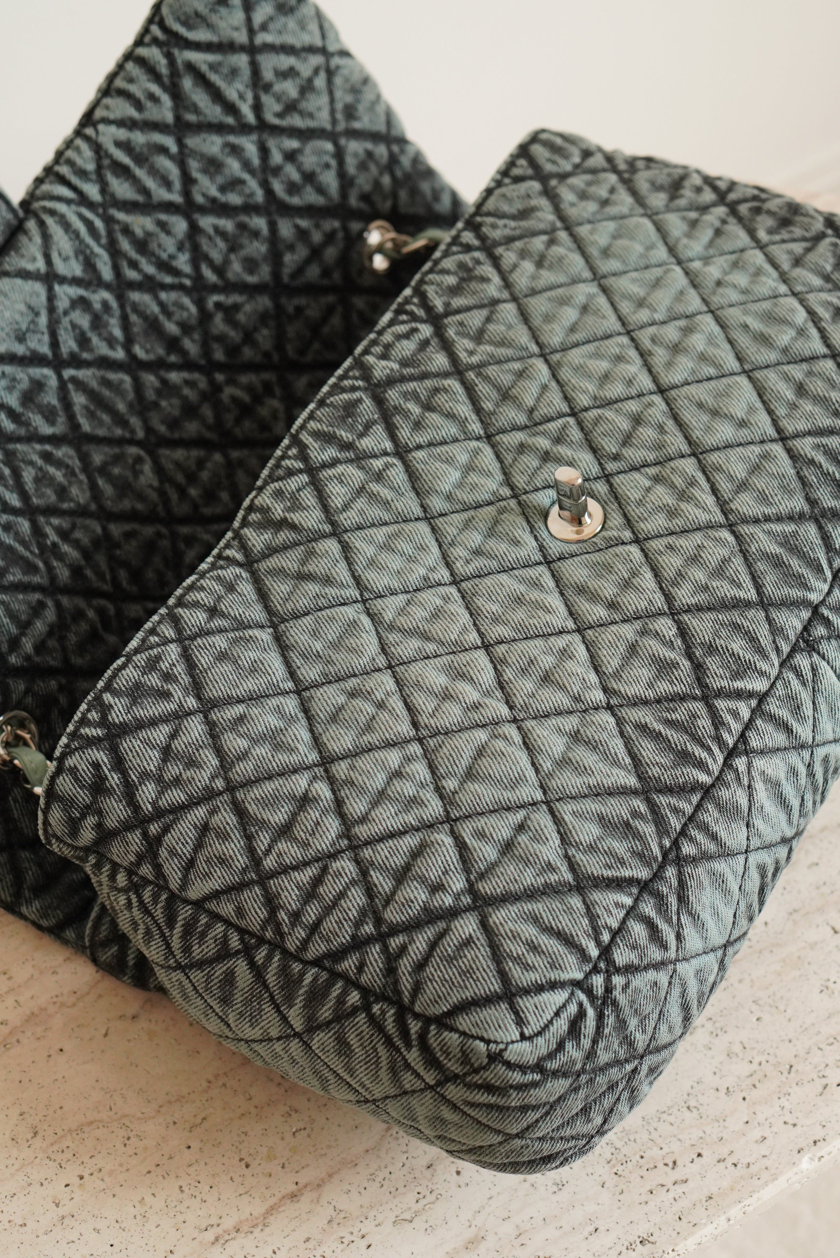 CHANEL 20C JUMBO SINGLE FLAP DENIMPRESSION | TEAL