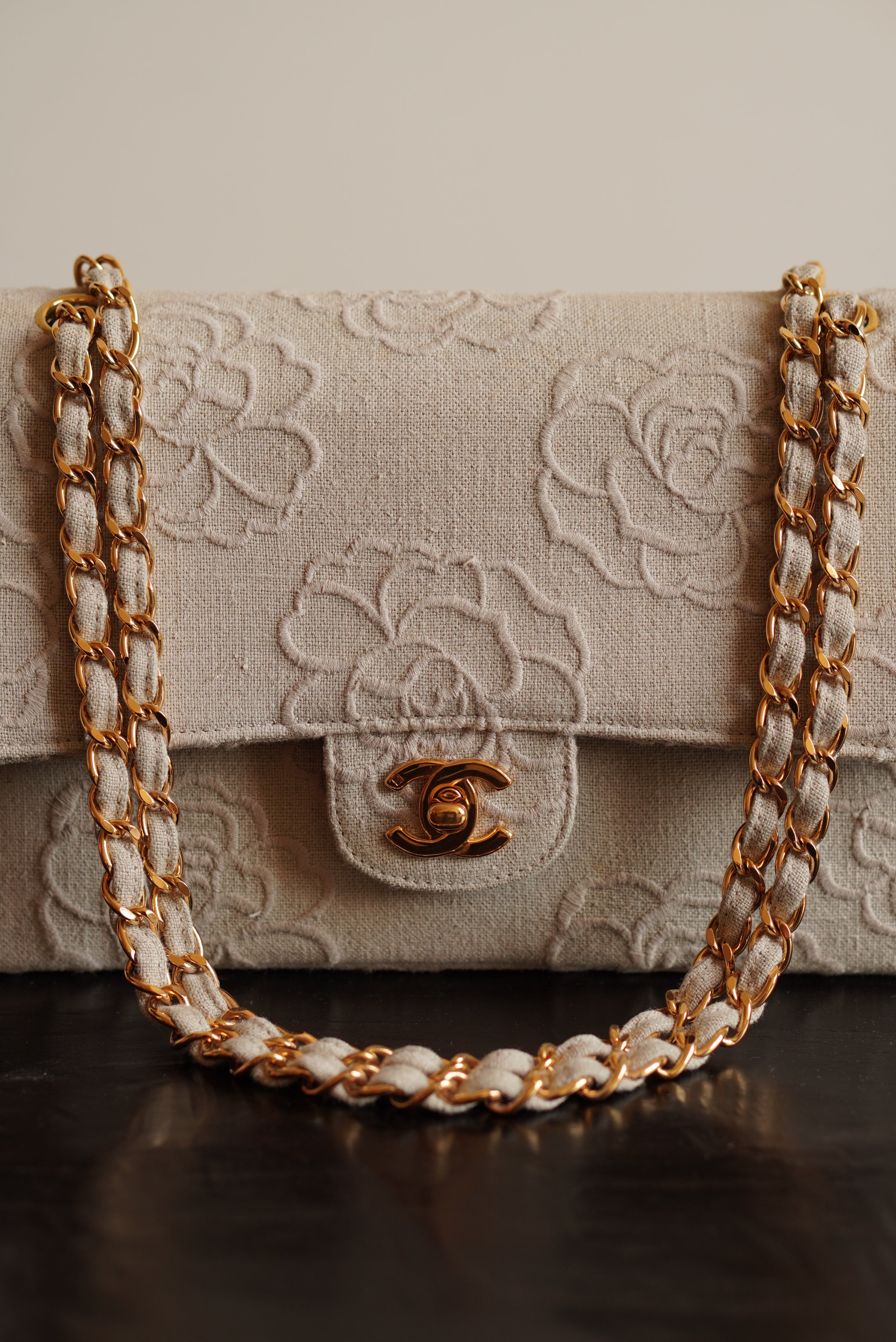 CHANEL CLASSIC CAMELLIA MEDIUM DOUBLE FLAP