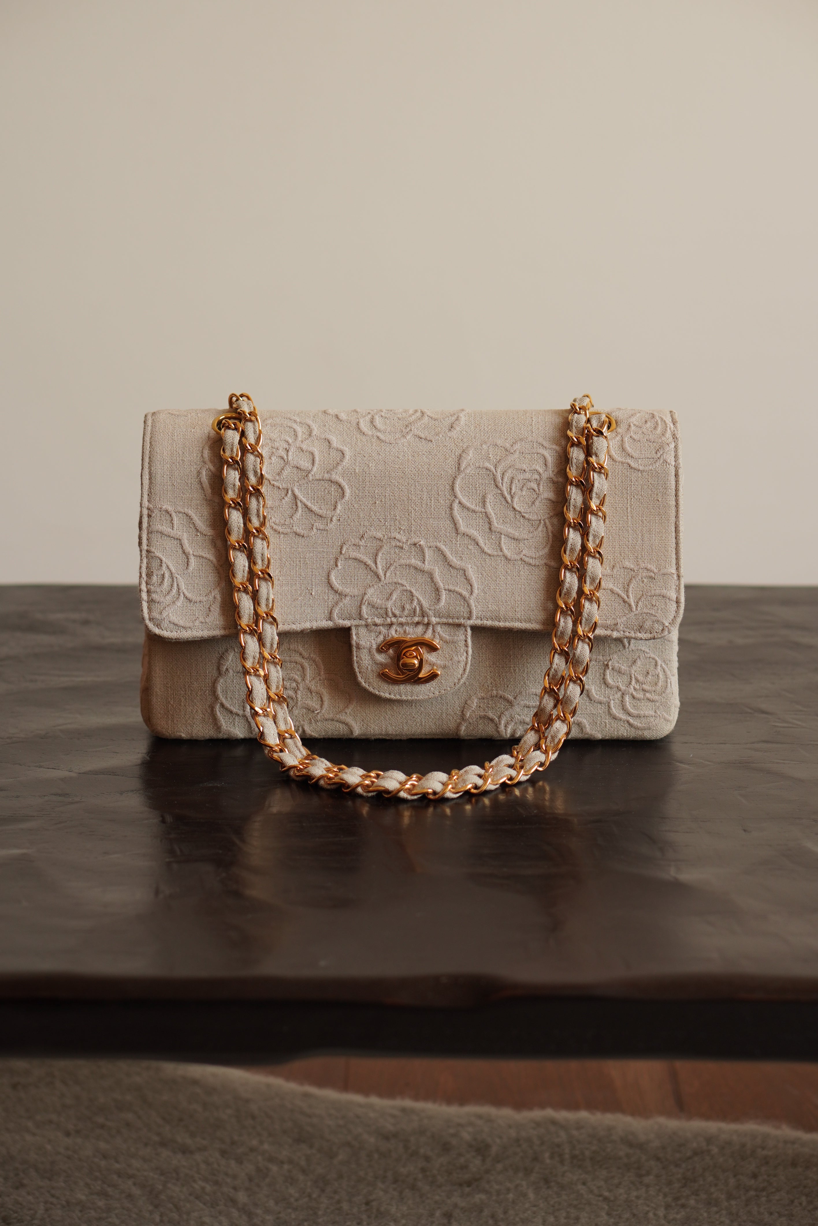 CHANEL CLASSIC CAMELLIA MEDIUM DOUBLE FLAP