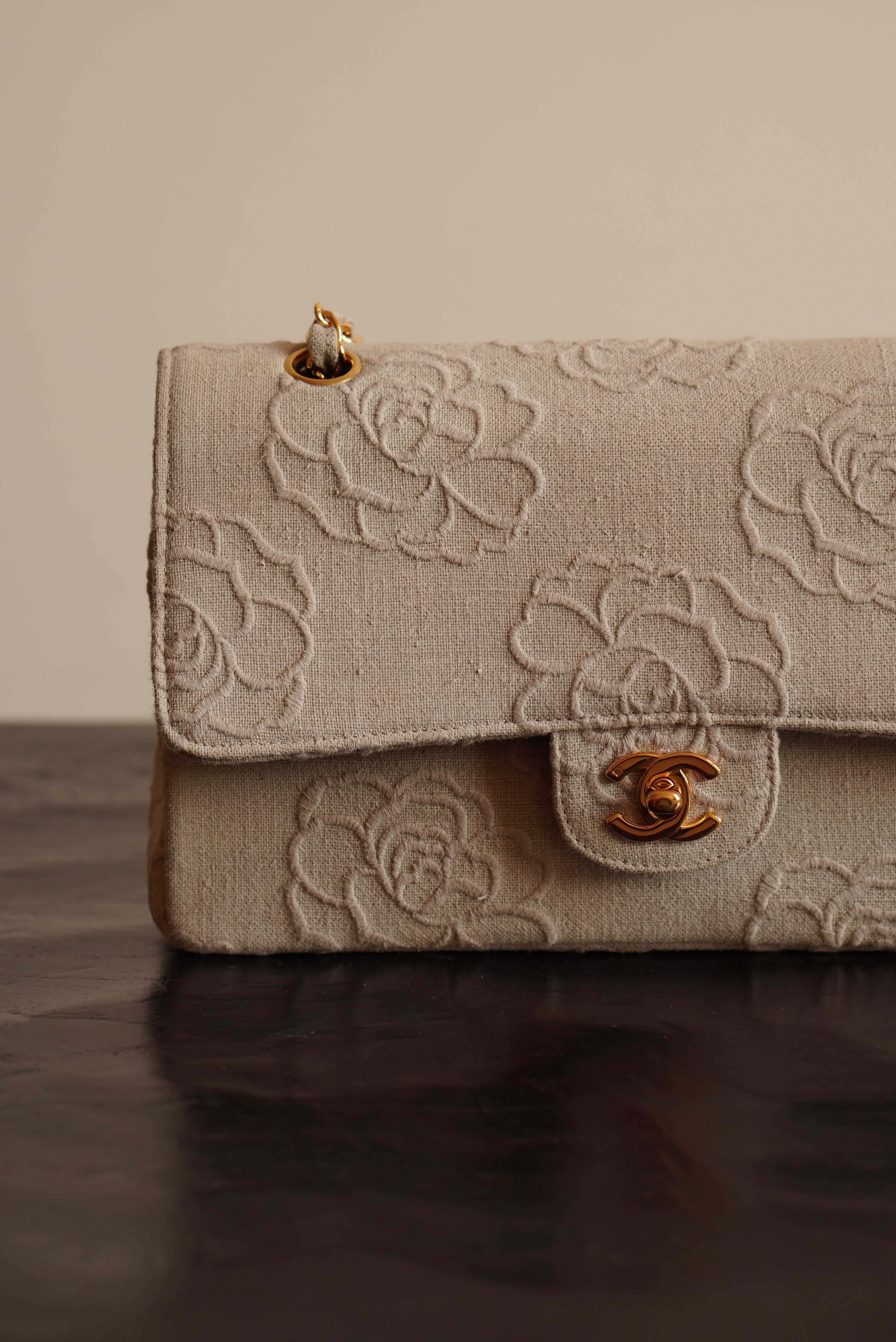 CHANEL CLASSIC CAMELLIA MEDIUM DOUBLE FLAP