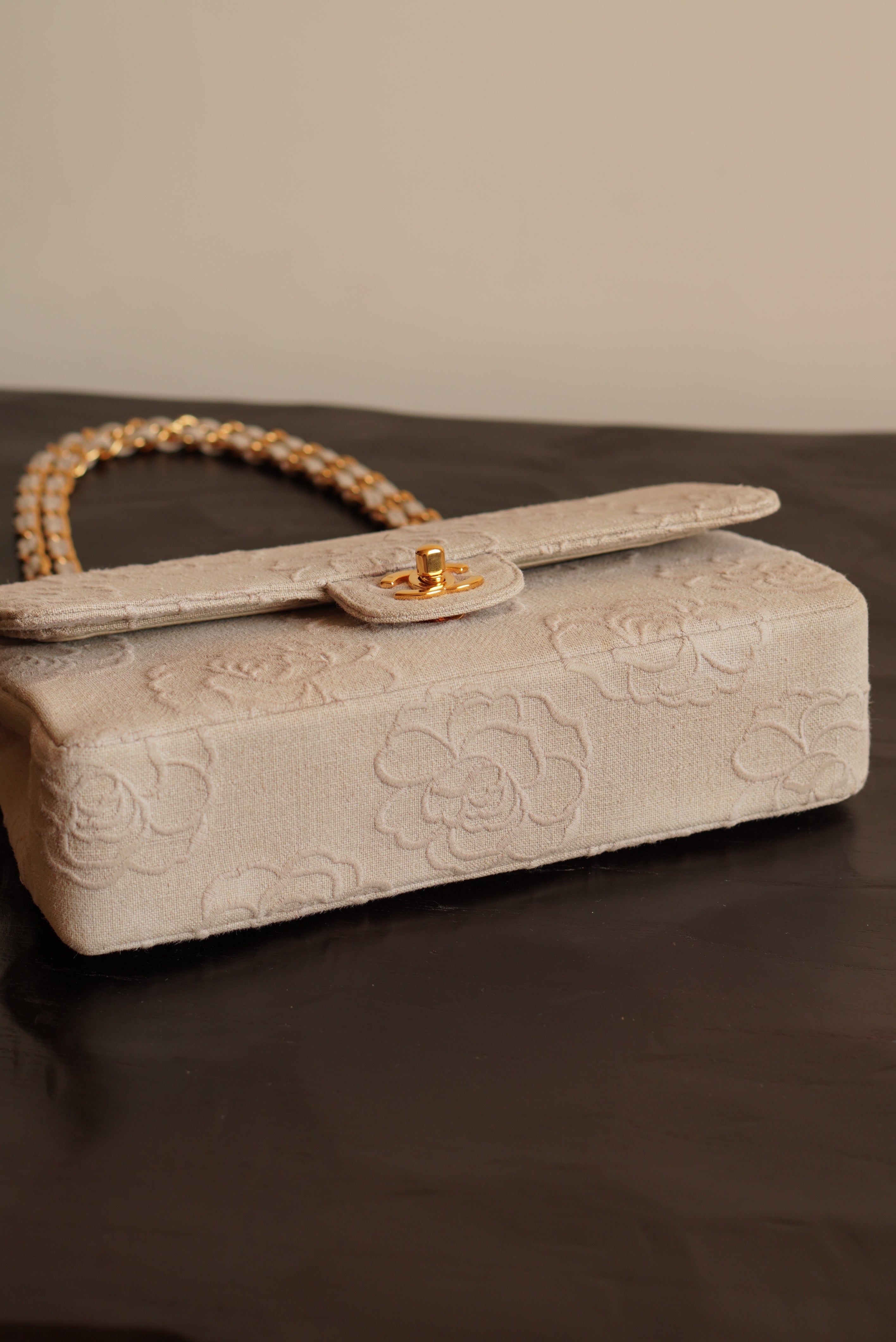 CHANEL CLASSIC CAMELLIA MEDIUM DOUBLE FLAP