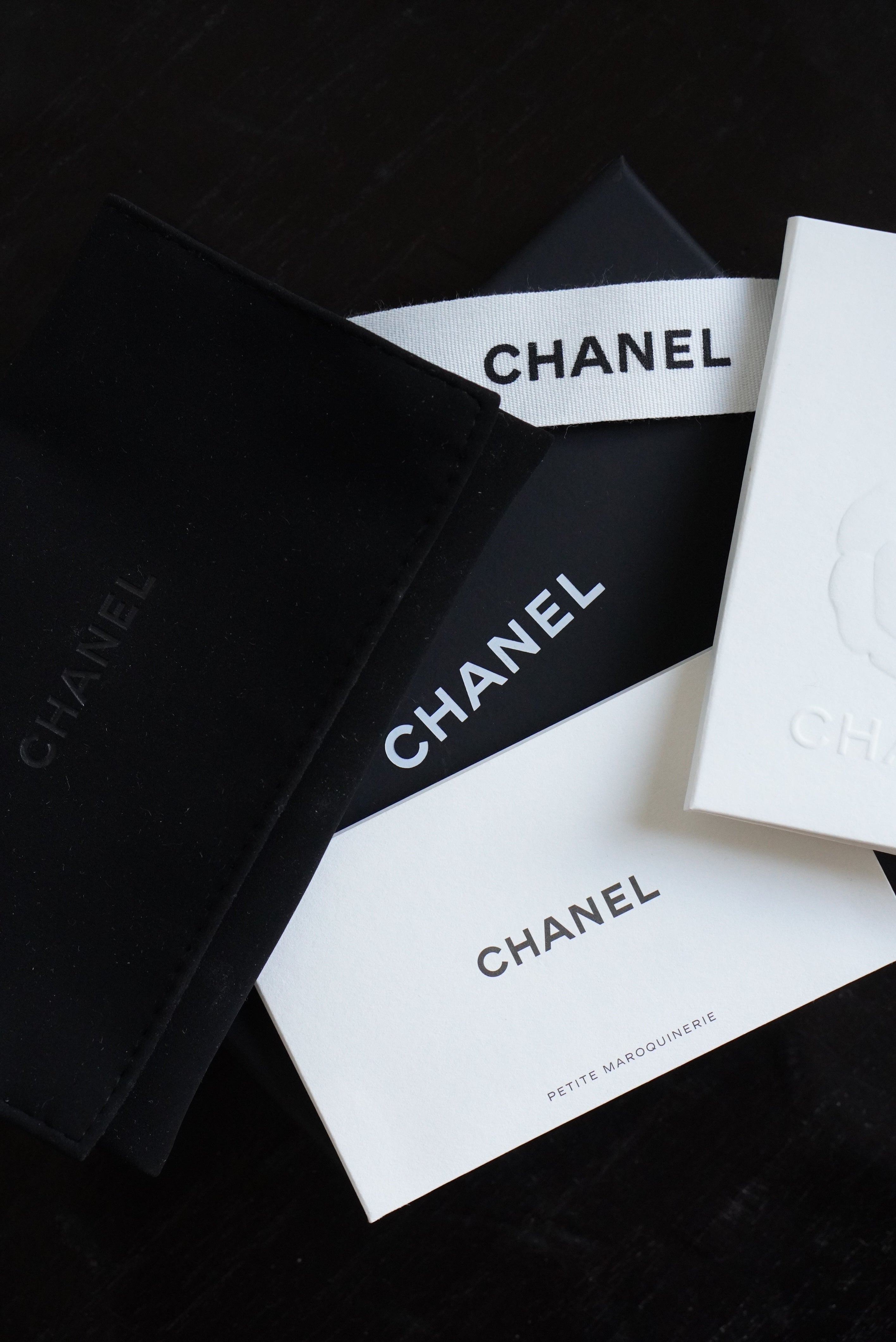 CHANEL CLASSIC CARD HOLDER | BLACK