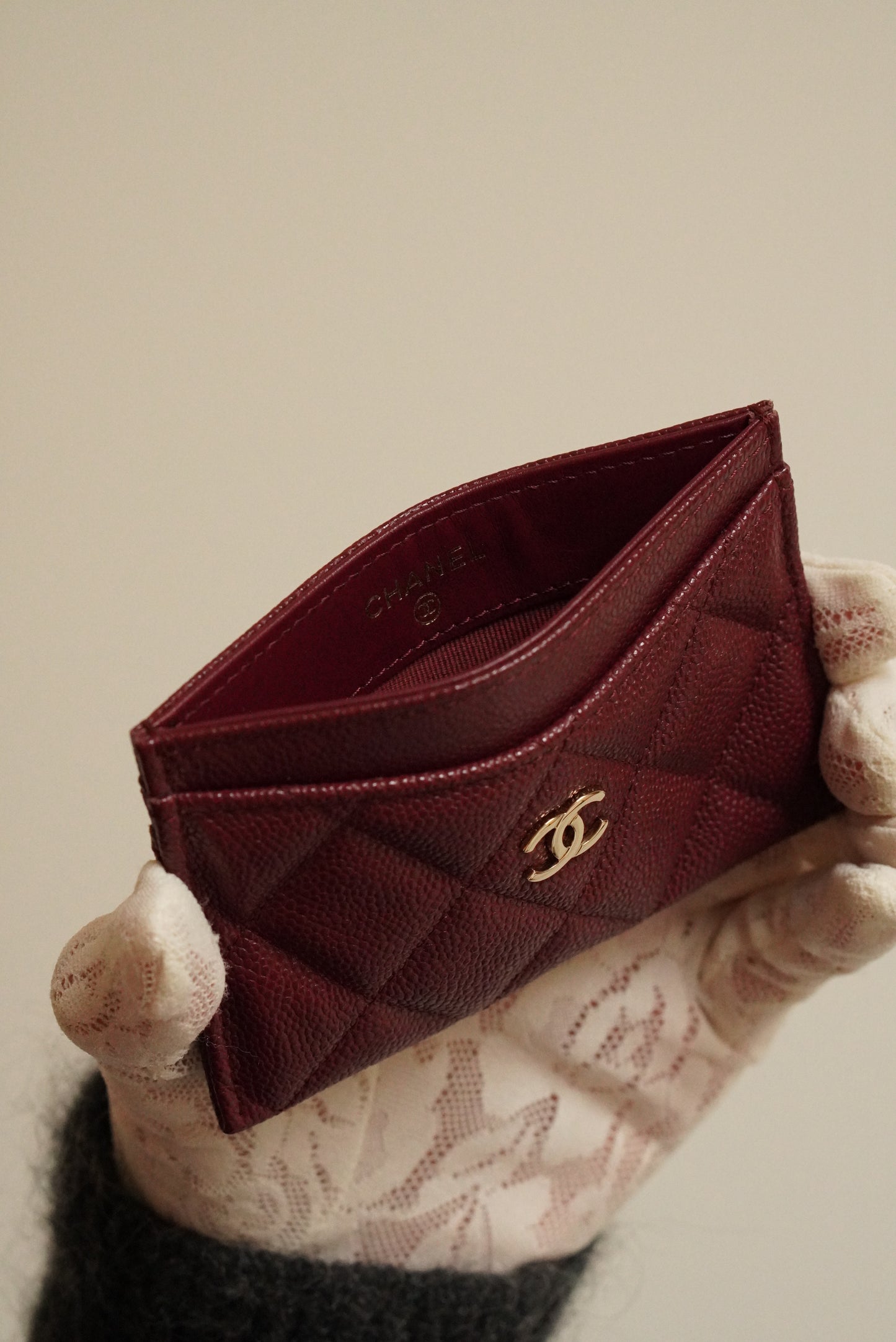 CHANEL CLASSIC CARD HOLDER | BURGUNDY