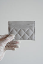 CHANEL 25C CLASSIC CARD HOLDER | LIGHT GREY