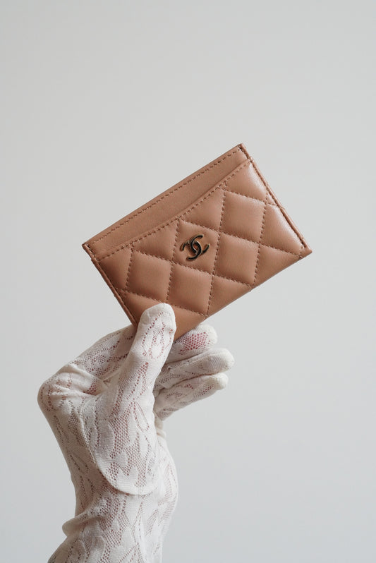 CHANEL CLASSIC CARD HOLDER | NUDE