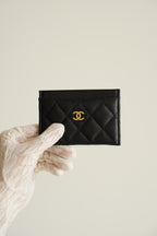 CHANEL CLASSIC CARD HOLDER | BLACK