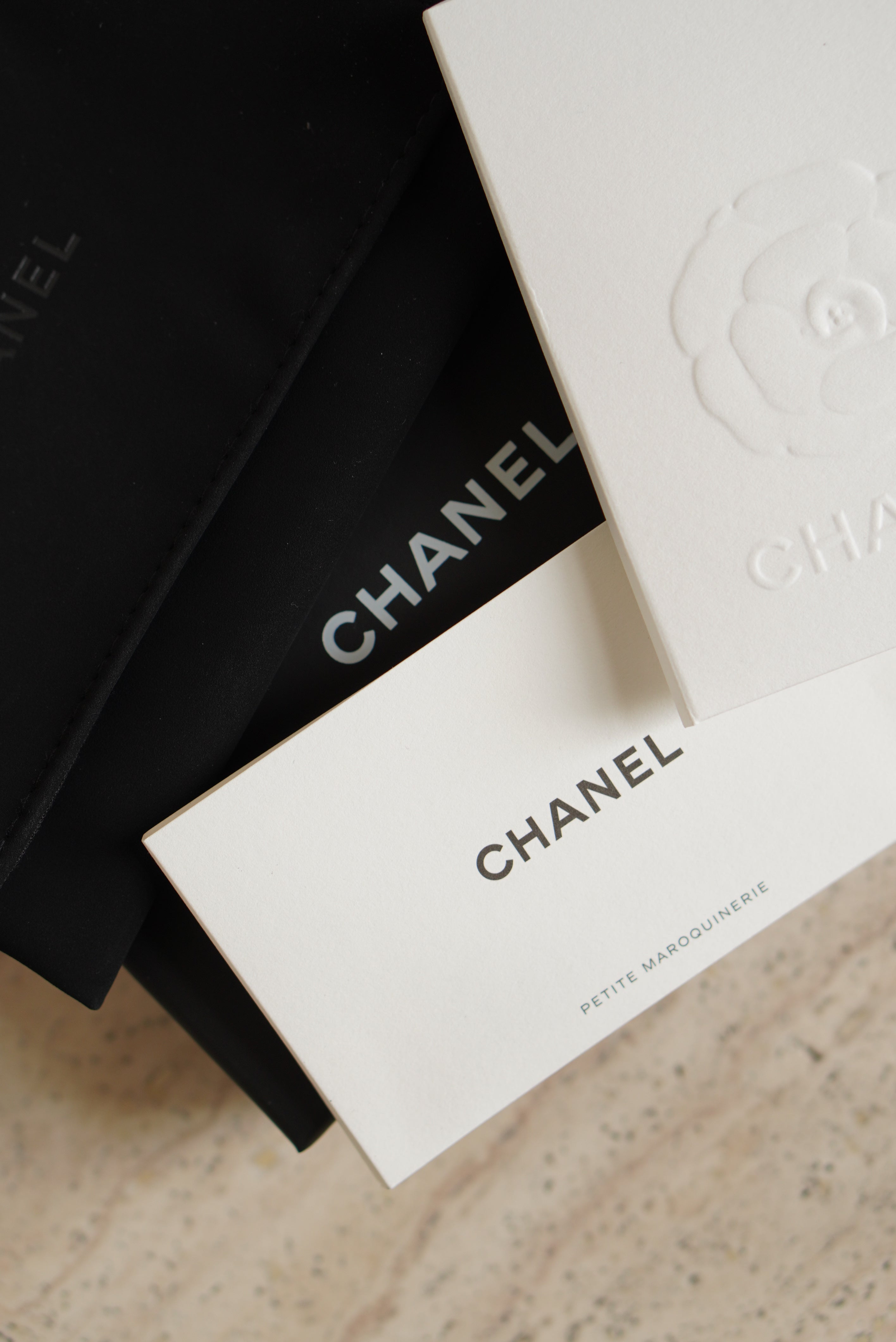 CHANEL CLASSIC CARD HOLDER | BLACK