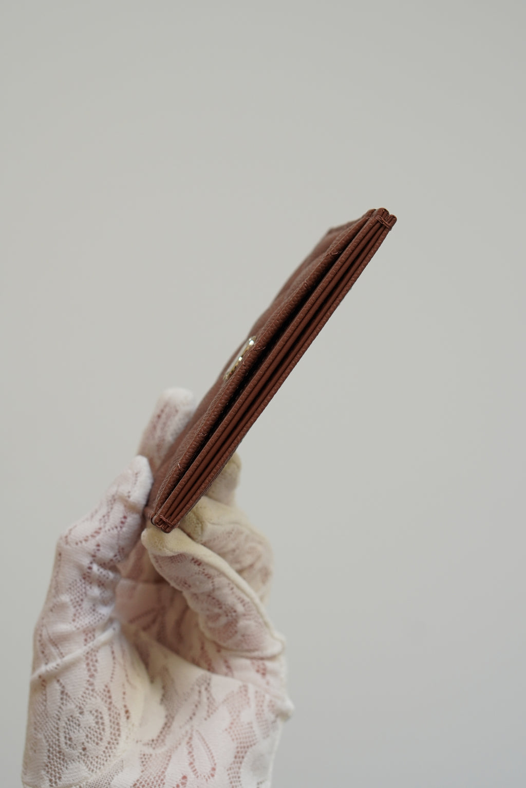 CHANEL CLASSIC CARD HOLDER | BROWN