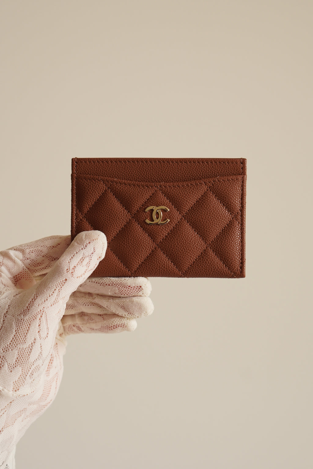 CHANEL CLASSIC CARD HOLDER | BROWN