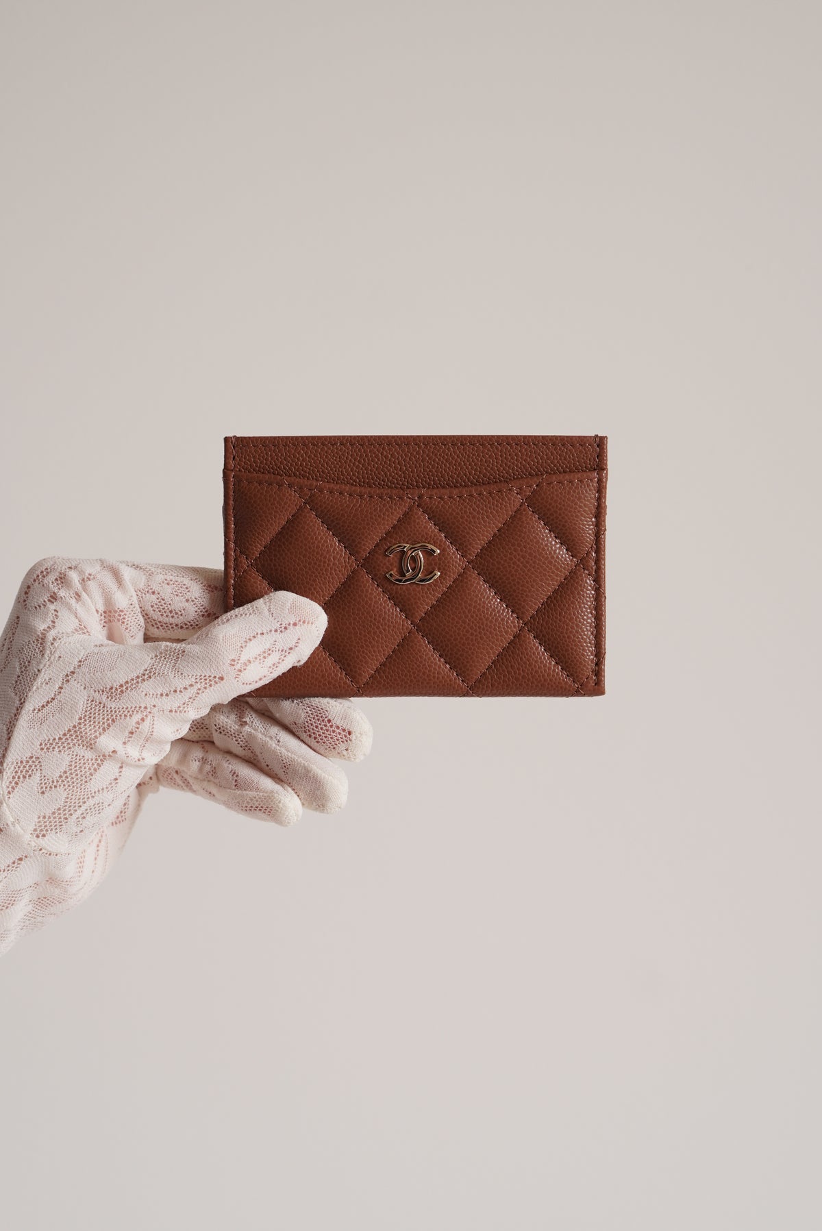 CHANEL CLASSIC CARD HOLDER | BROWN