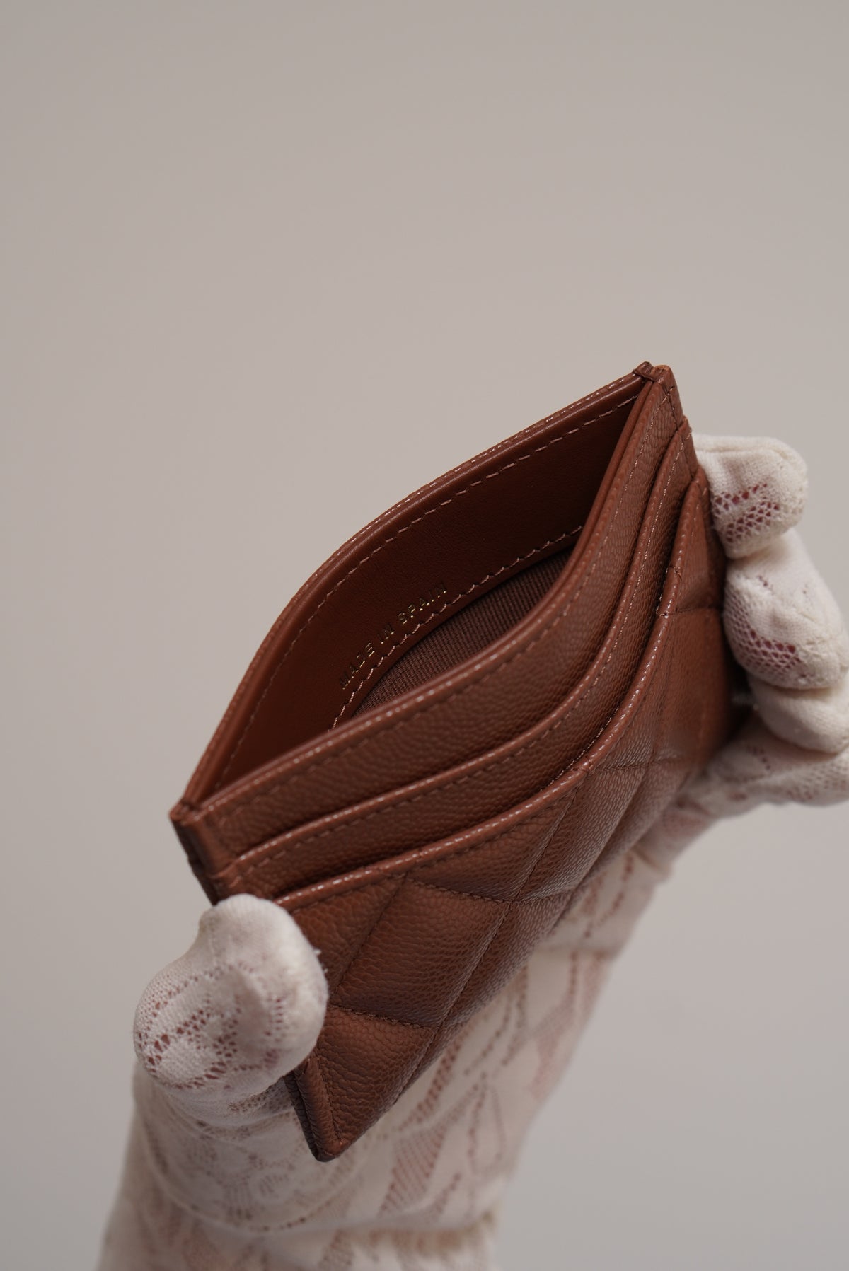 CHANEL CLASSIC CARD HOLDER | BROWN