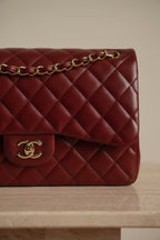 CHANEL CLASSIC JUMBO DOUBLE FLAP