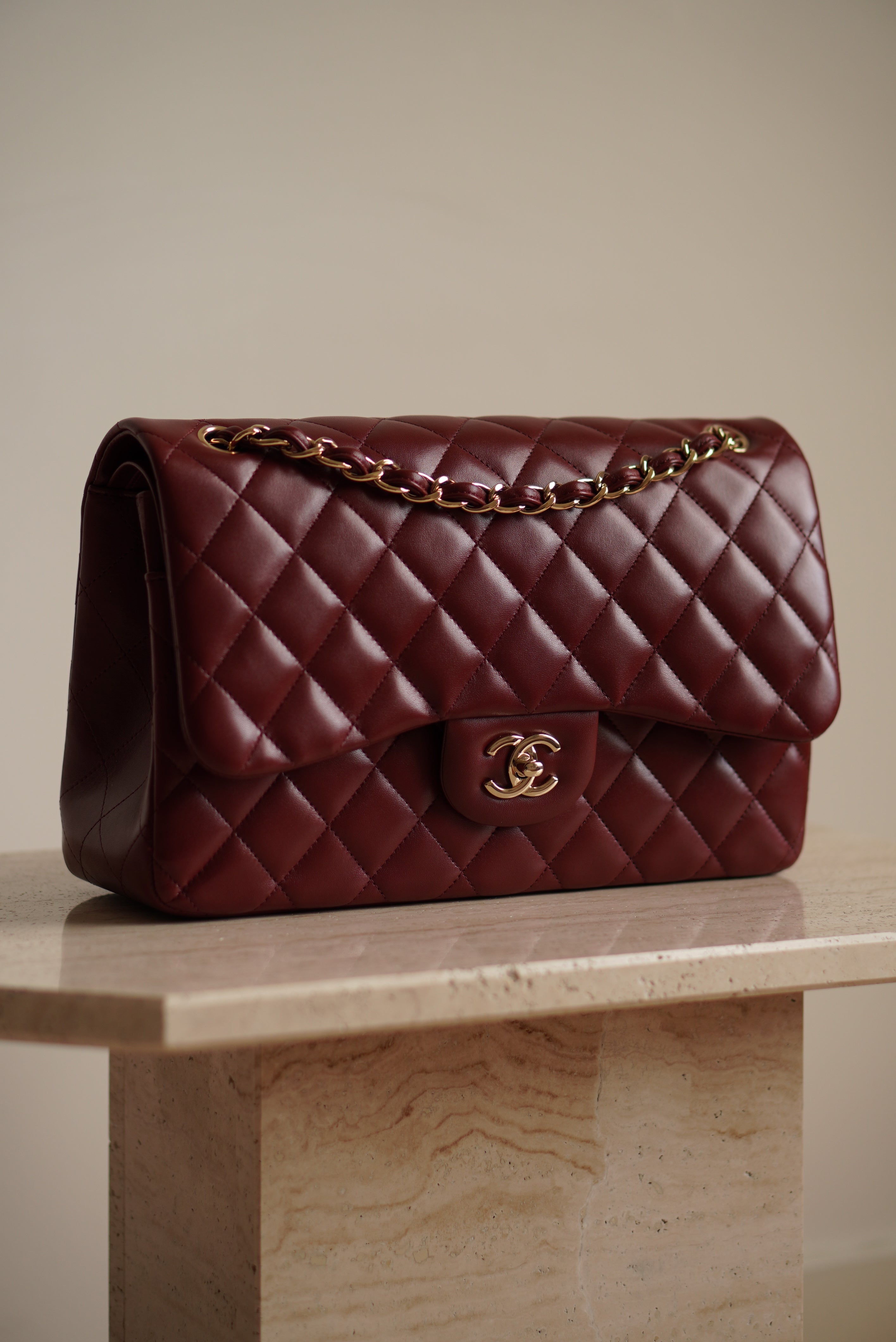 CHANEL CLASSIC JUMBO DOUBLE FLAP