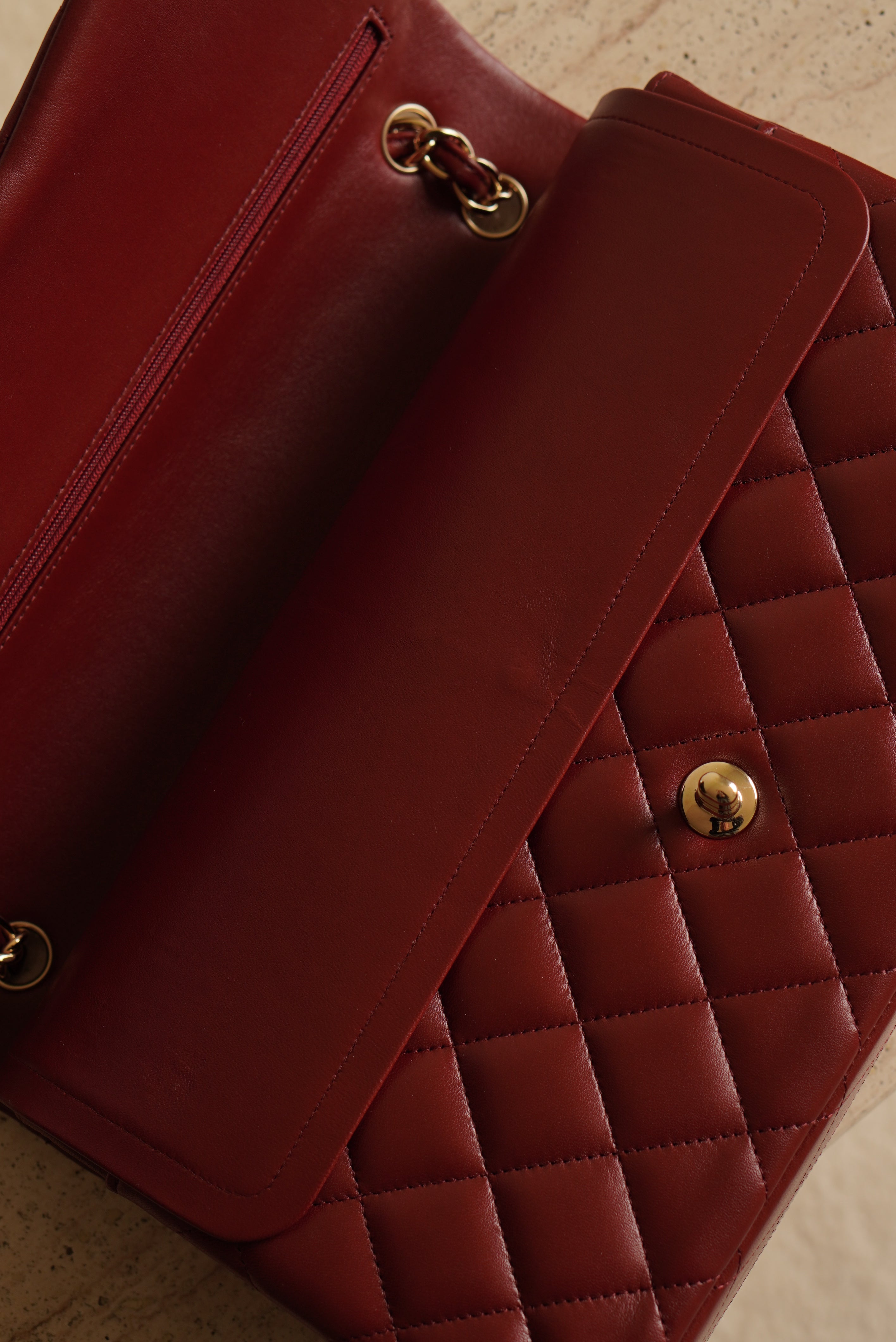 CHANEL CLASSIC JUMBO DOUBLE FLAP
