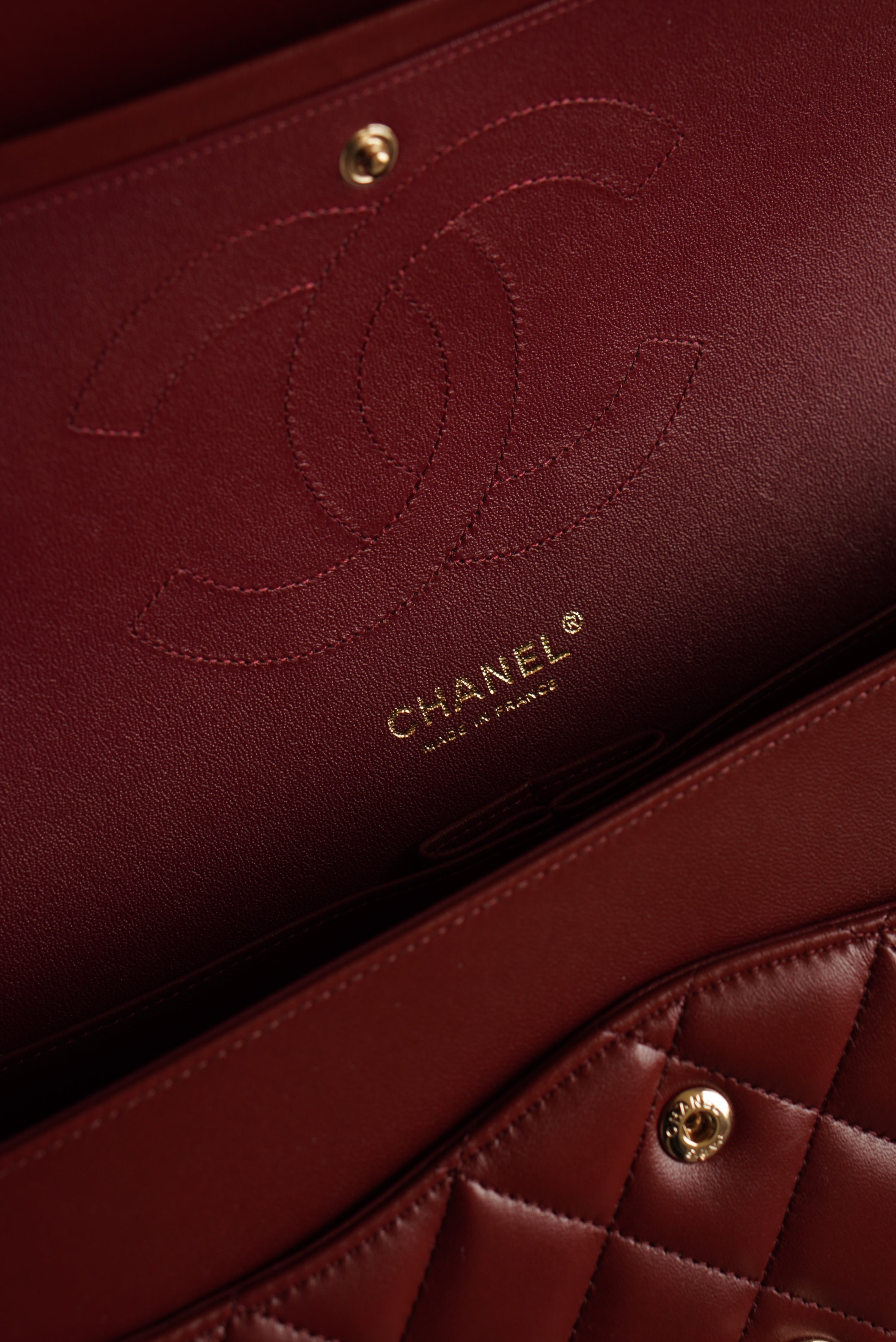 CHANEL CLASSIC JUMBO DOUBLE FLAP