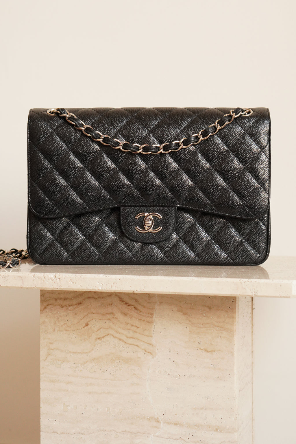 CHANEL CLASSIC JUMBO DOUBLE FLAP | BLACK
