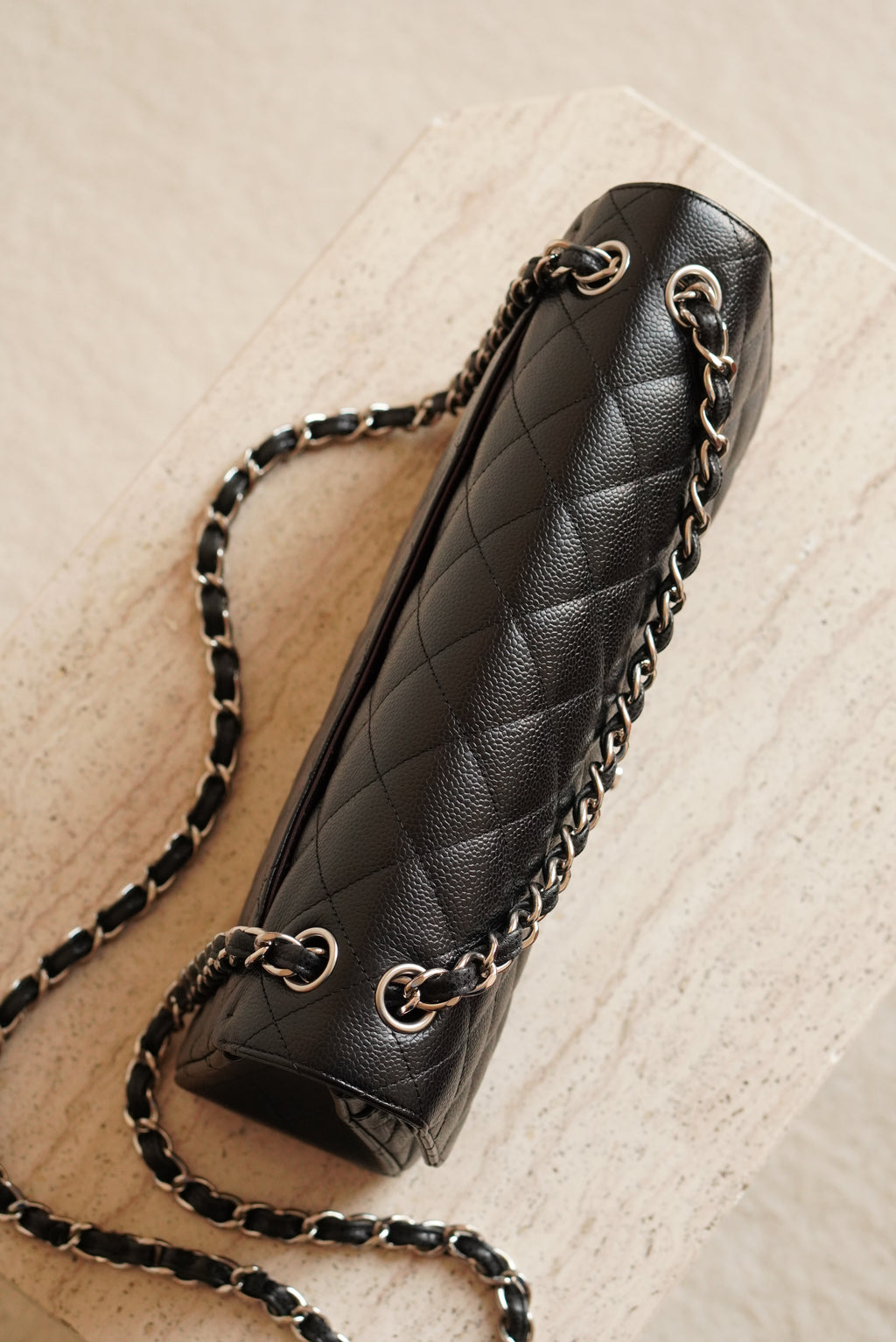 CHANEL CLASSIC JUMBO DOUBLE FLAP | BLACK
