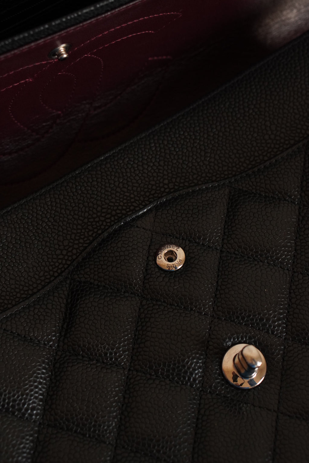 CHANEL CLASSIC JUMBO DOUBLE FLAP | BLACK