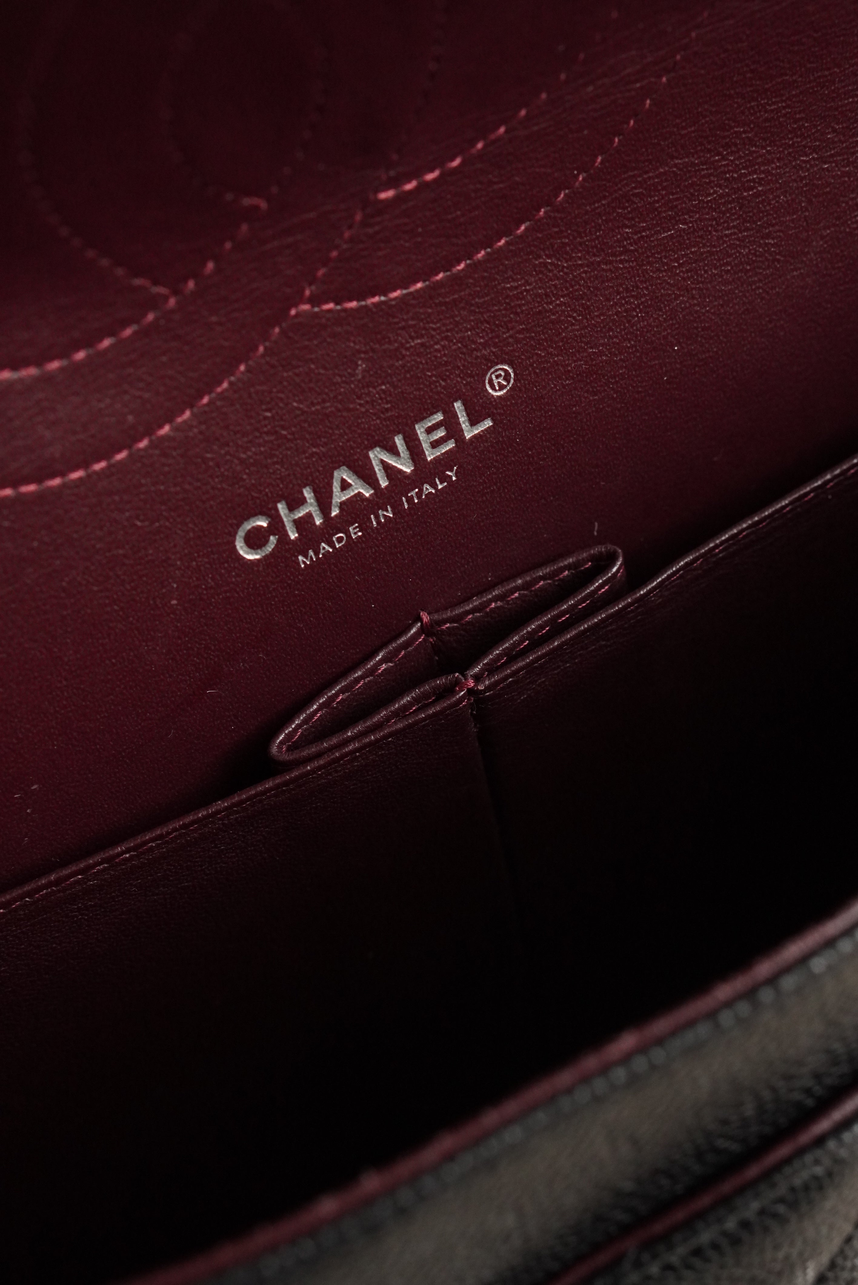 CHANEL CLASSIC JUMBO DOUBLE FLAP | BLACK