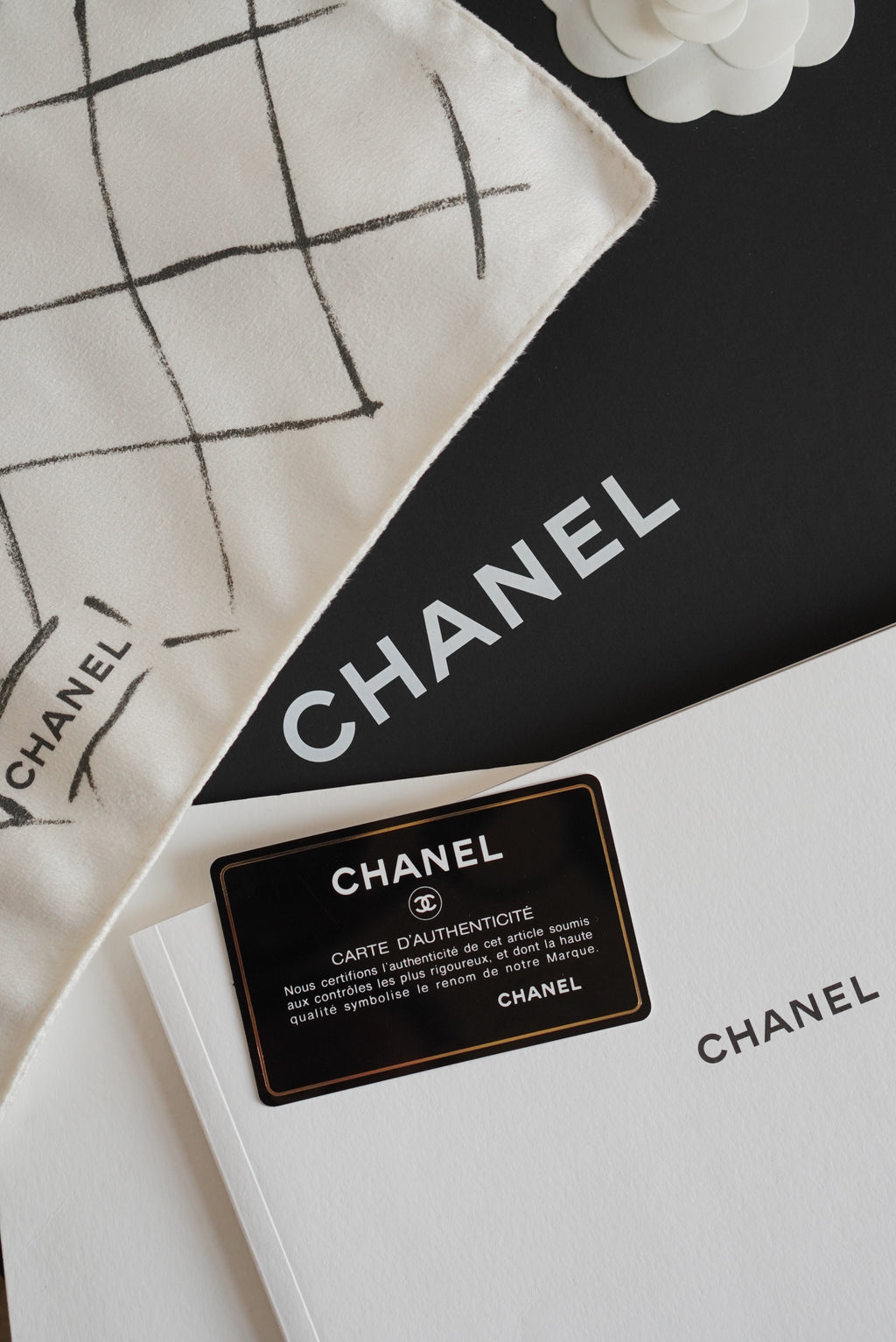 CHANEL CLASSIC JUMBO DOUBLE FLAP | BLACK