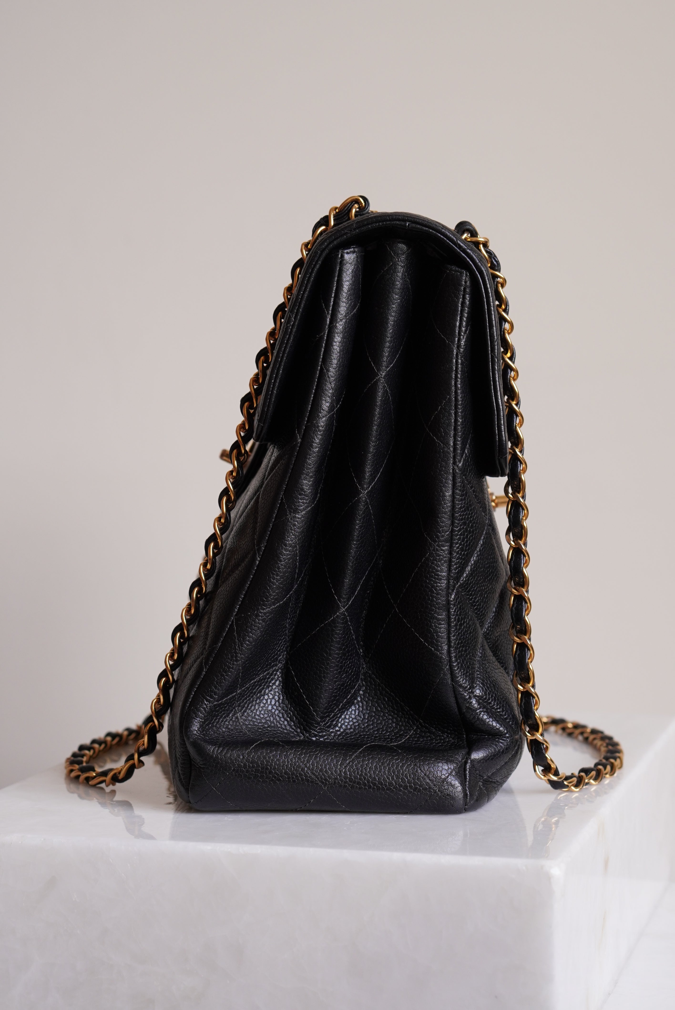 CHANEL CLASSIC JUMBO DOUBLE SIDED SINGLE FLAP | BLACK
