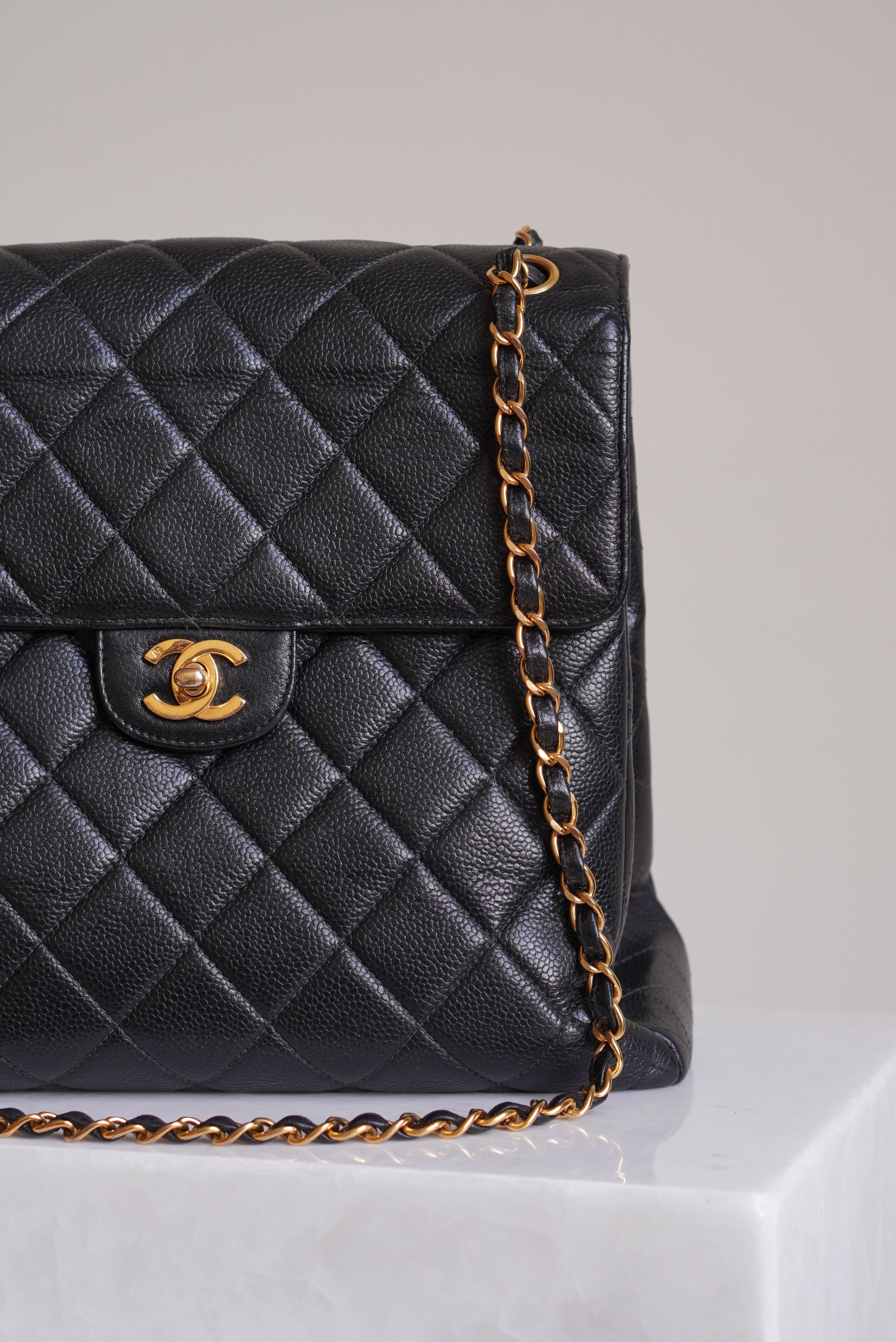 CHANEL CLASSIC JUMBO DOUBLE SIDED SINGLE FLAP | BLACK