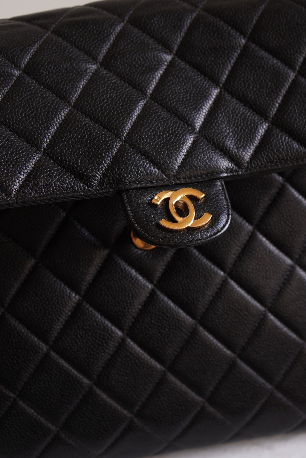 CHANEL CLASSIC JUMBO DOUBLE SIDED SINGLE FLAP | BLACK